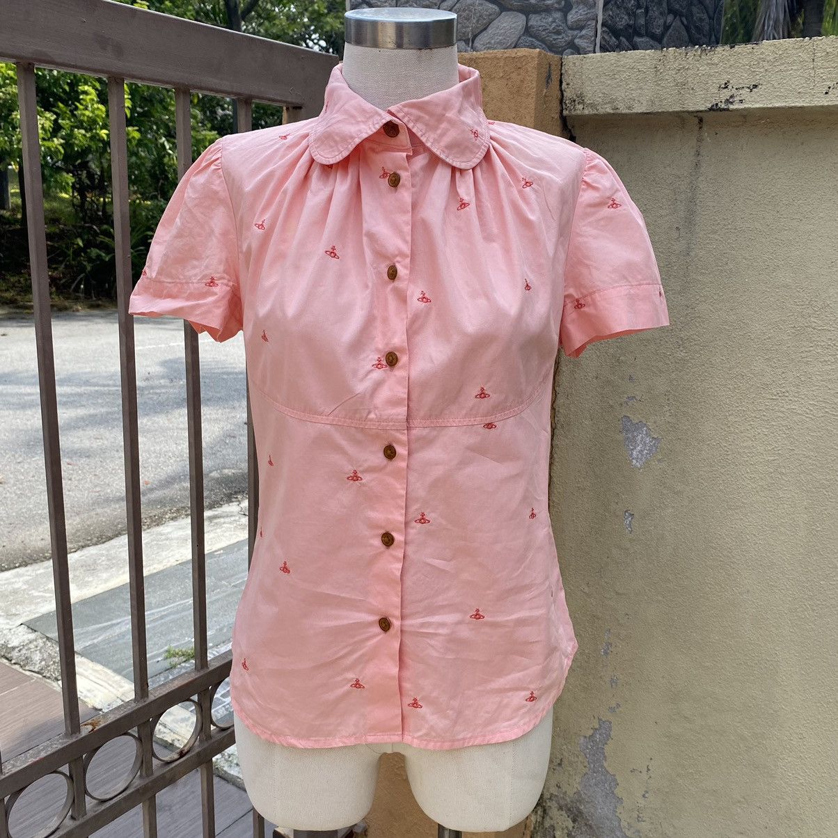 embroided shirt