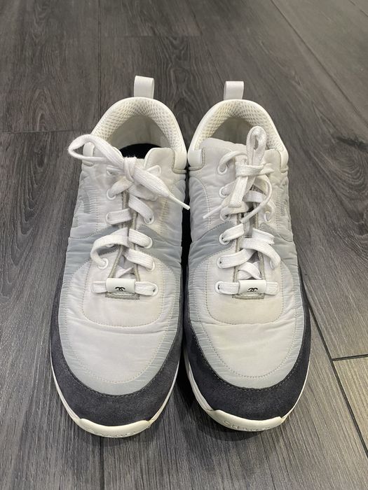 Chanel Grey/White Suede and Leather CC Low Top Sneakers Size 39.5