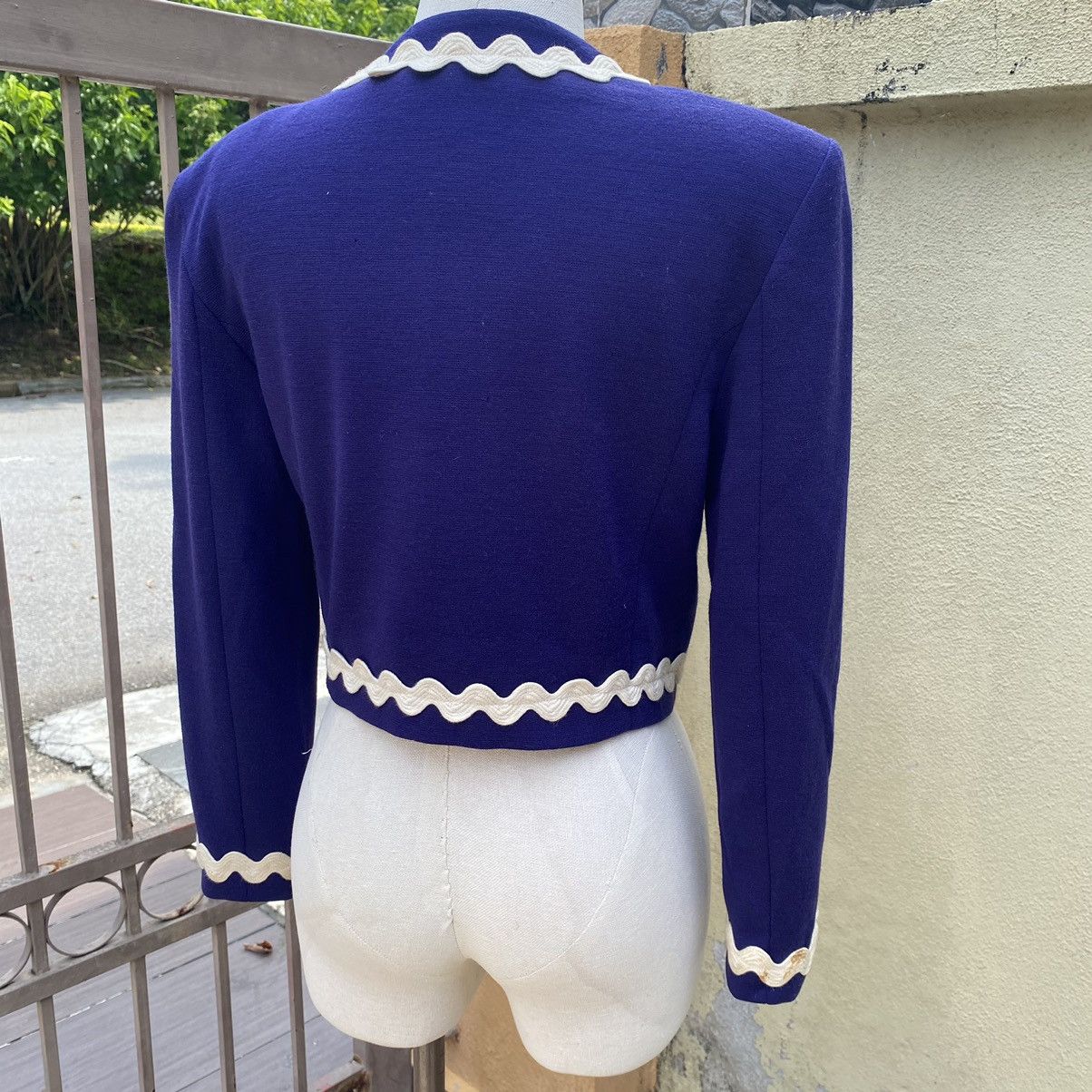 Moschino purple wool jacket Size M / US 6-8 / IT 42-44 - 7 Thumbnail