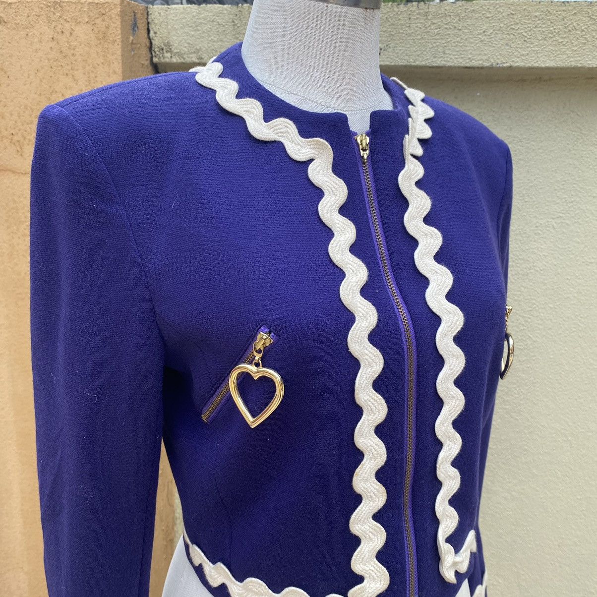 Moschino purple wool jacket Size M / US 6-8 / IT 42-44 - 2 Thumbnail