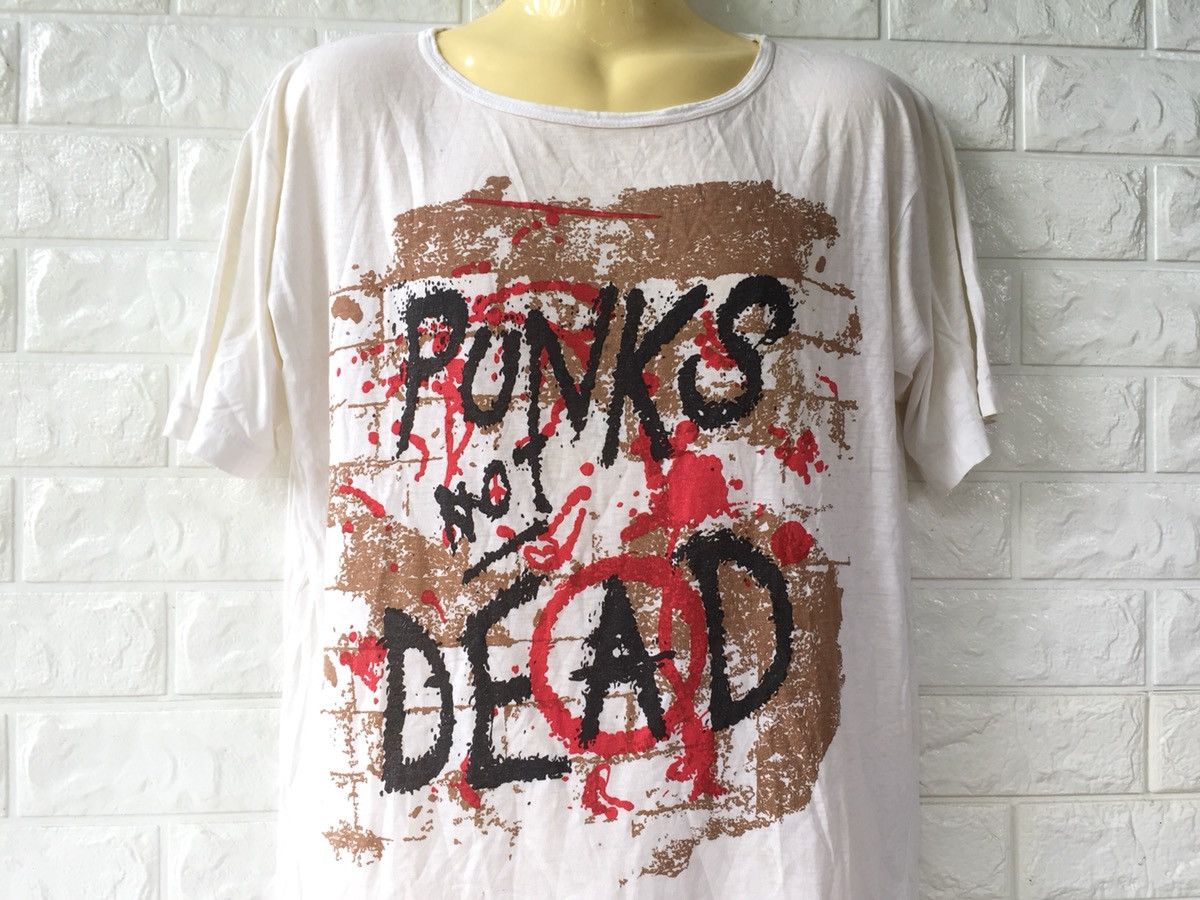 Band Tees × Vintage VINTAGE ANARCHY PUNK NOT DEAD TSHIRT Size US XL / EU 56 / 4 - 3 Thumbnail