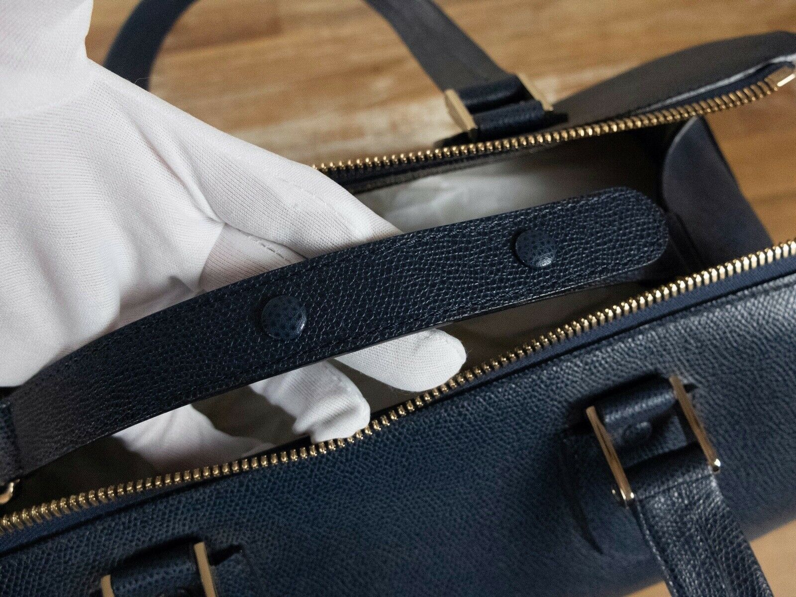 Valextra $3190 VALEXTRA Boston blue textured leather top handle bag Size ONE SIZE - 7 Thumbnail