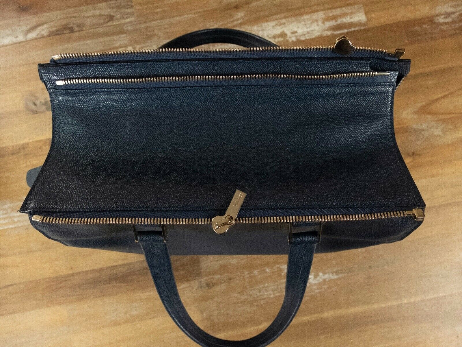 Valextra $3190 VALEXTRA Boston blue textured leather top handle bag Size ONE SIZE - 12 Thumbnail