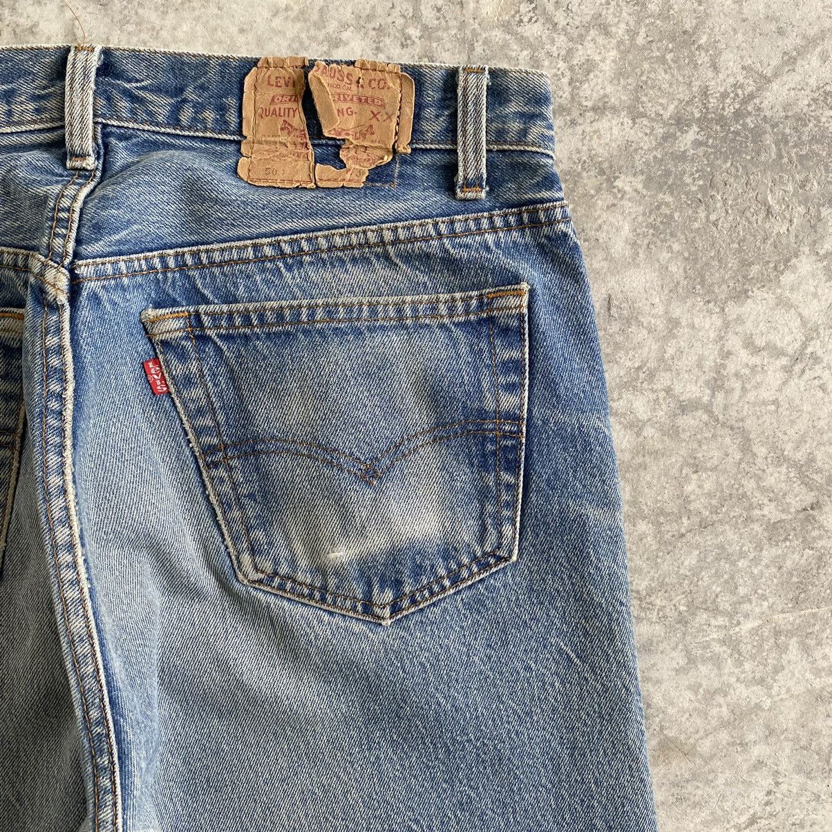 Levi's Size 32x30.5 VTG 80’s Levi's 501 Stonewashed Blue Jeans Size US 32 / EU 48 - 19 Thumbnail