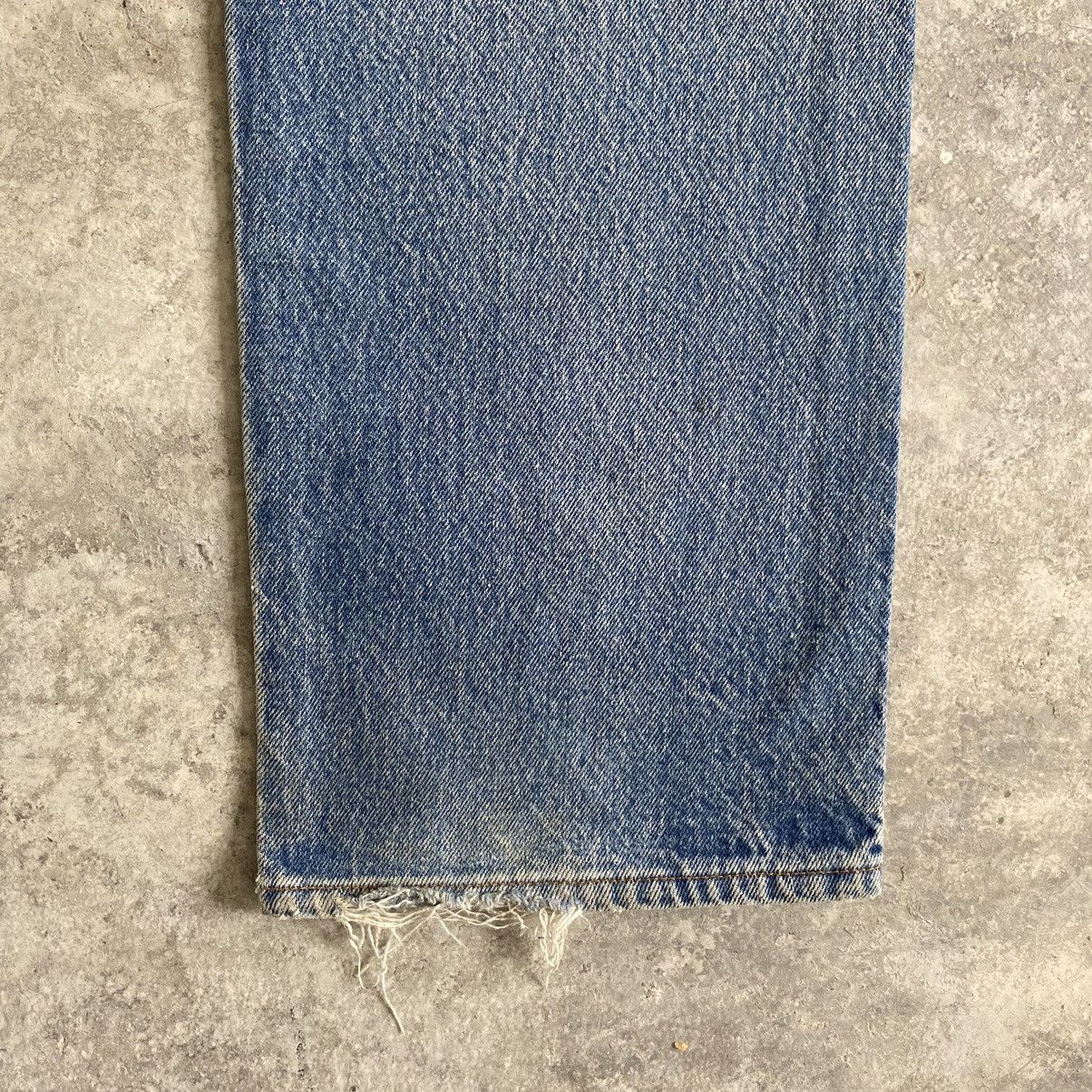 Levi's Size 32x30.5 VTG 80’s Levi's 501 Stonewashed Blue Jeans Size US 32 / EU 48 - 17 Thumbnail