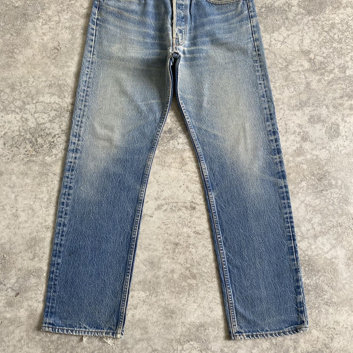 Levi's Size 32x30.5 VTG 80’s Levi's 501 Stonewashed Blue Jeans Size US 32 / EU 48 - 4 Thumbnail