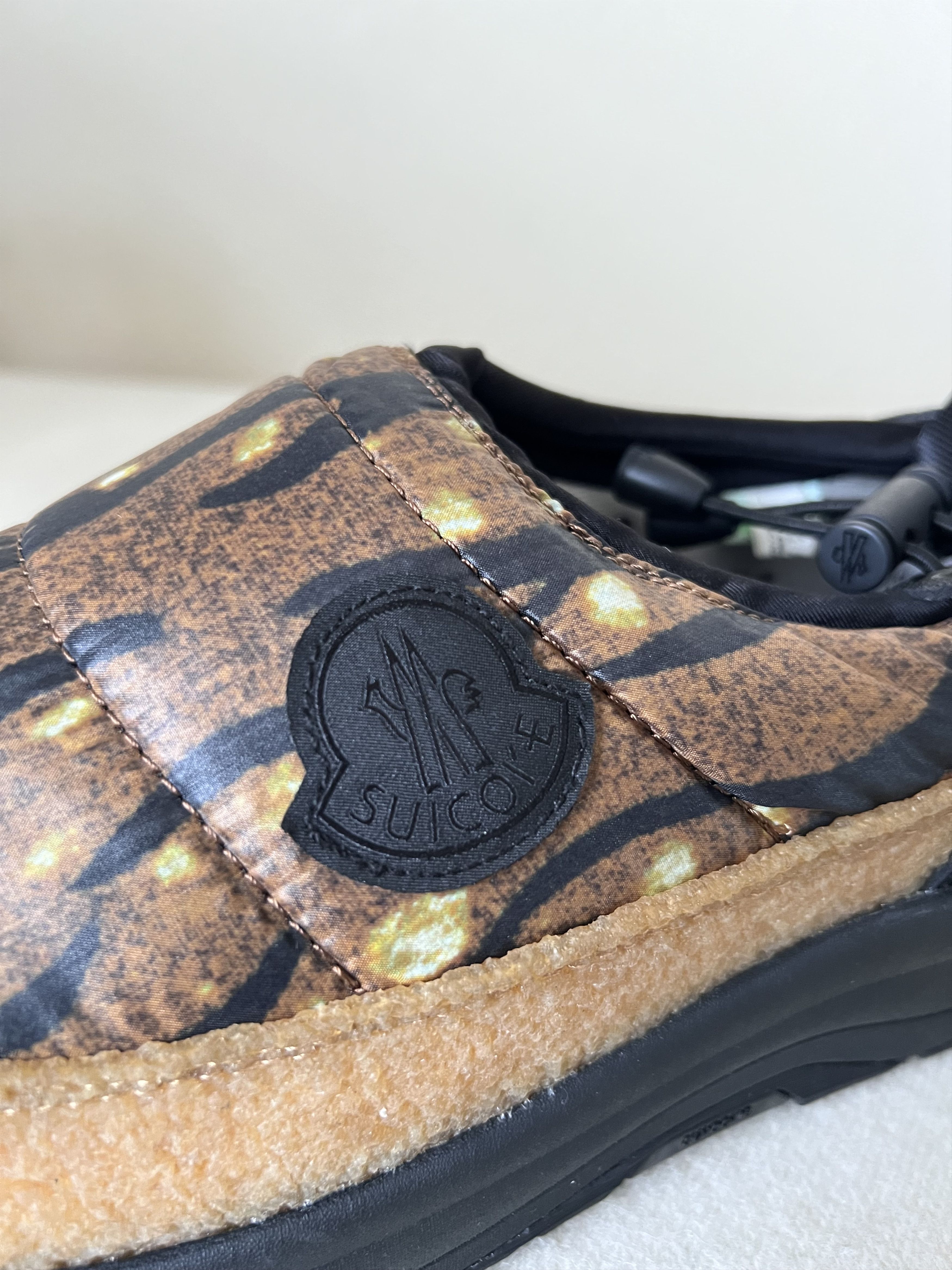 Moncler × Suicoke 2 Moncler 1952 Suicoke OG 235 Pepper Slip Ons Size US 8 / EU 41 - 7 Thumbnail