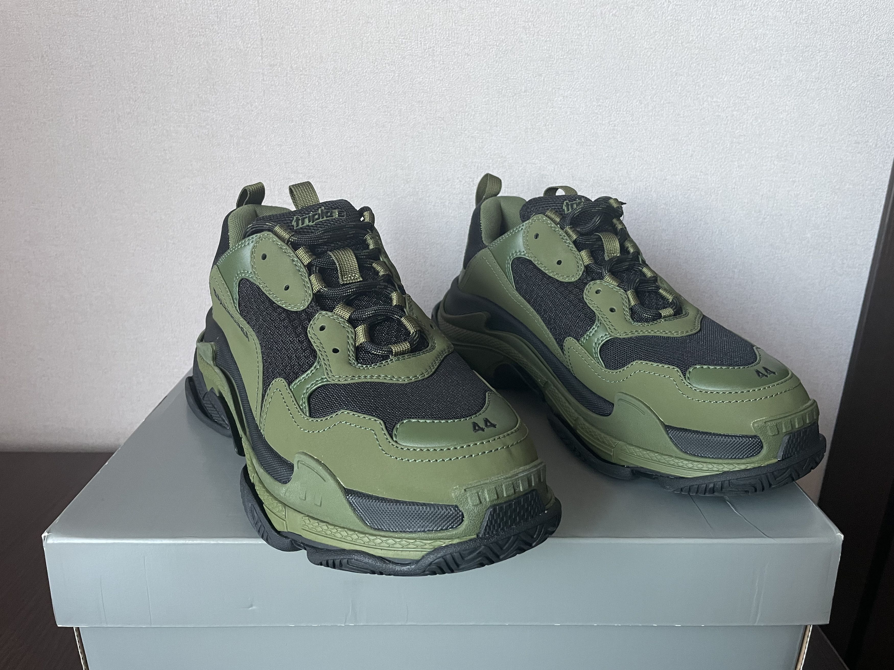 Balenciaga Triple S Khaki/Green Sneakers Size US 11 / EU 44 - 2 Thumbnail