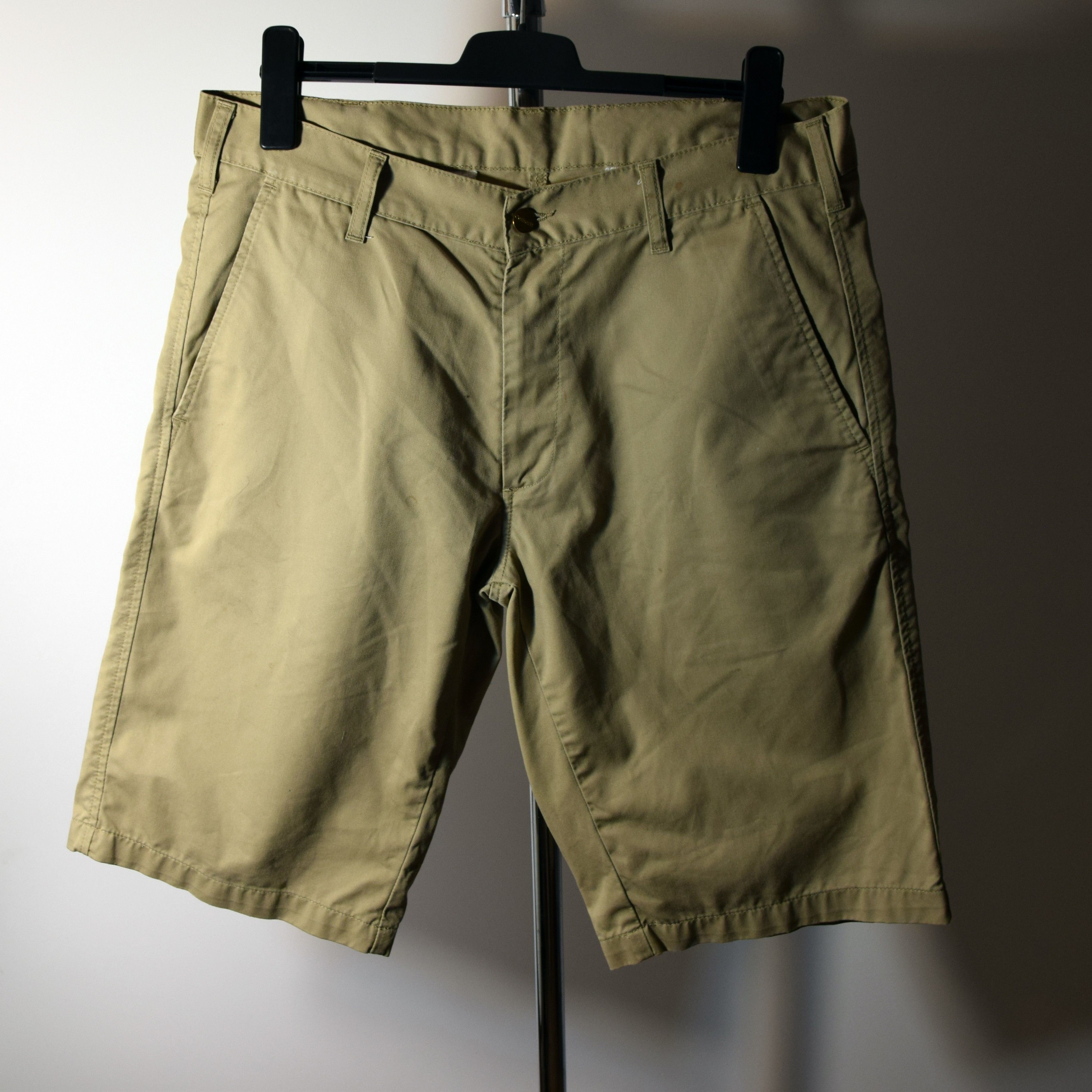 Carhartt CARHARTT WIP BERMUDA PRESENTER SHORTS 33 Size US 33 - 2 Thumbnail