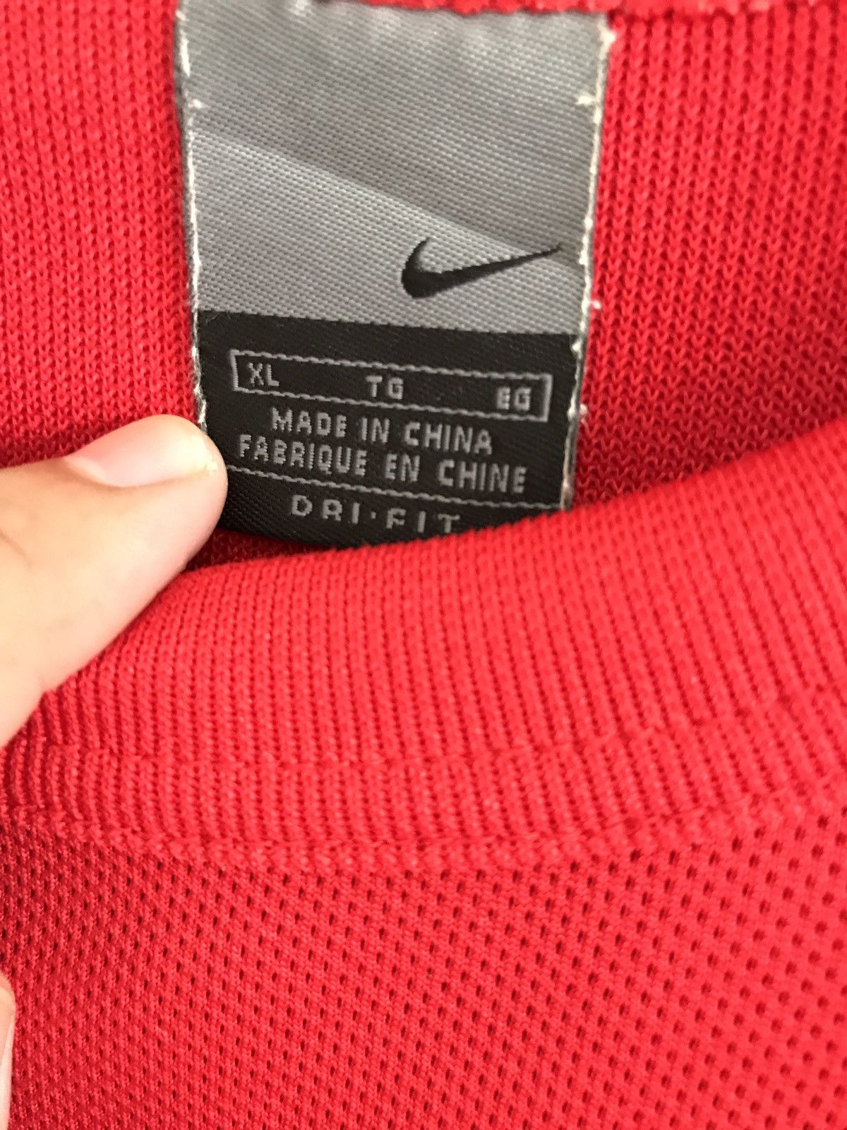 Nike Nike Dry Fit Polyester Crewneck Sweatshirt Size US XL / EU 56 / 4 - 4 Thumbnail