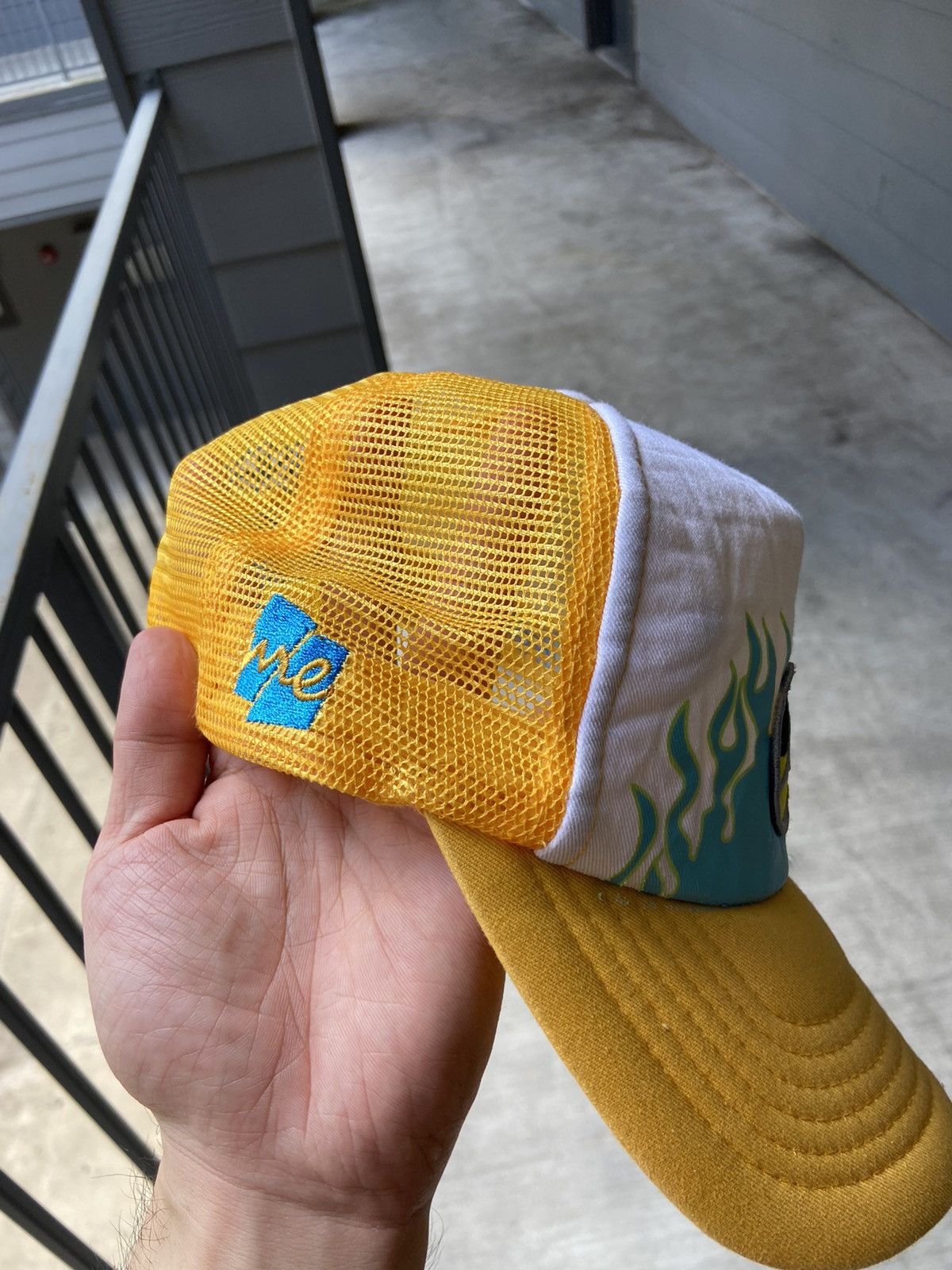 A$AP Rocky × AWGE RARE Mercedes Benz SXSW AWGE Yellow Trucker Hat Yellow White Size ONE SIZE - 7 Thumbnail