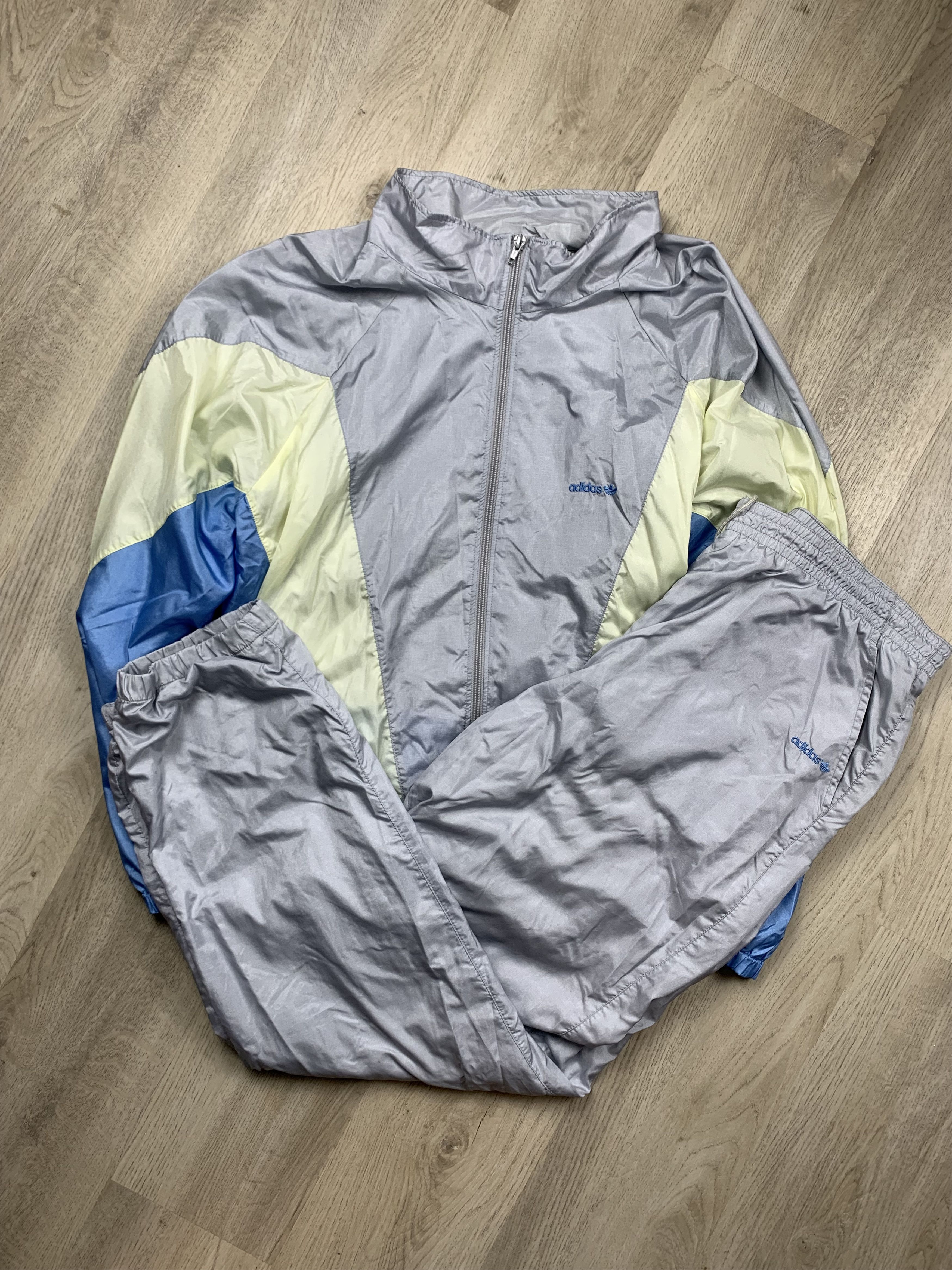 Adidas ADIDAS 90s Vintage Mens Track Suit Jacket & Pants Size US 36 / EU 52 - 3 Thumbnail