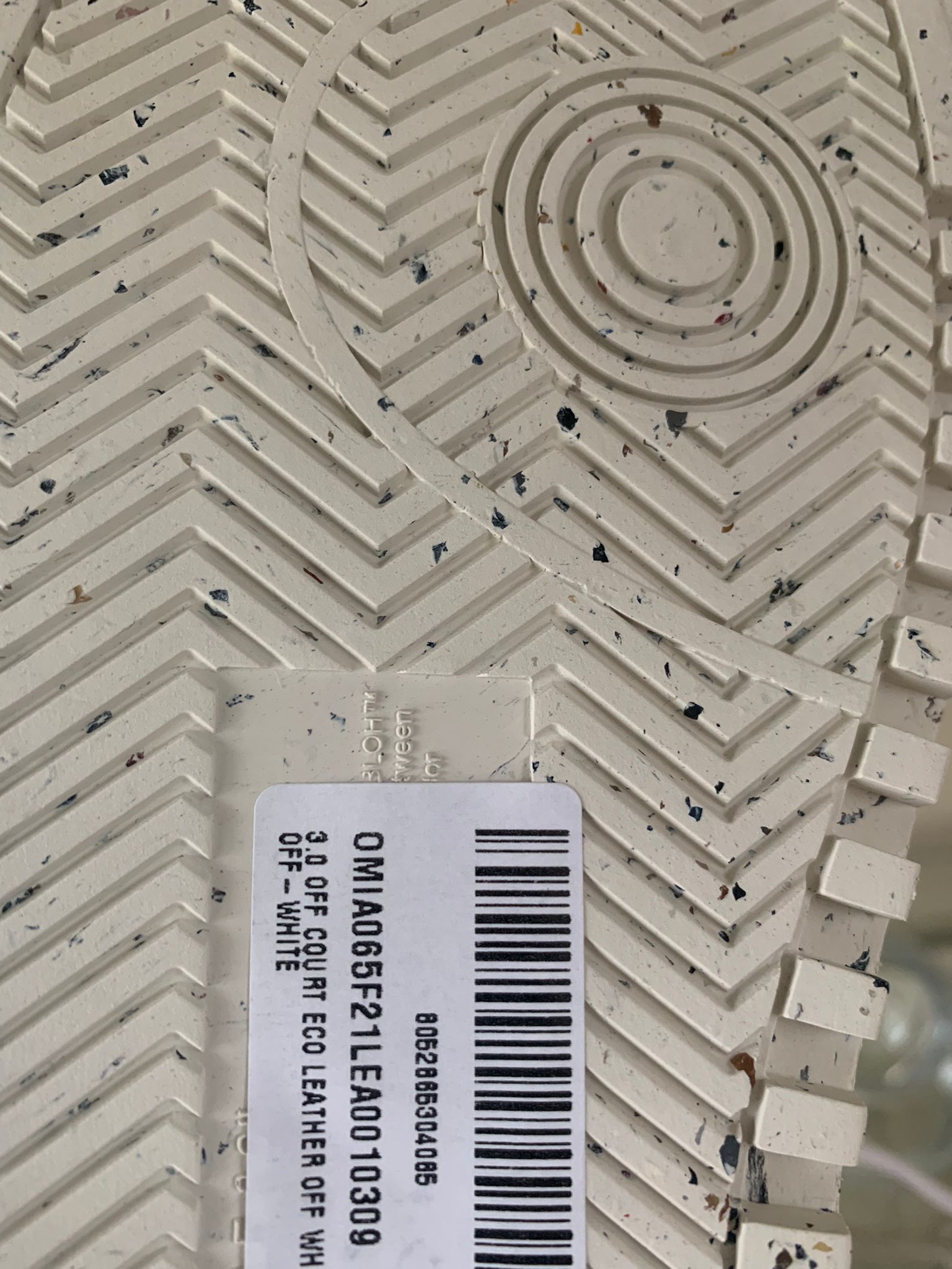 Off-White 3.0 Off Court Eco Leather High Top in Off White Size US 8 / EU 41 - 12 Thumbnail