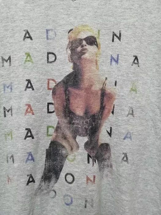 Band Tees × Japanese Brand × Uniqlo MADONNA VERY RARE Size US M / EU 48-50 / 2 - 3 Thumbnail