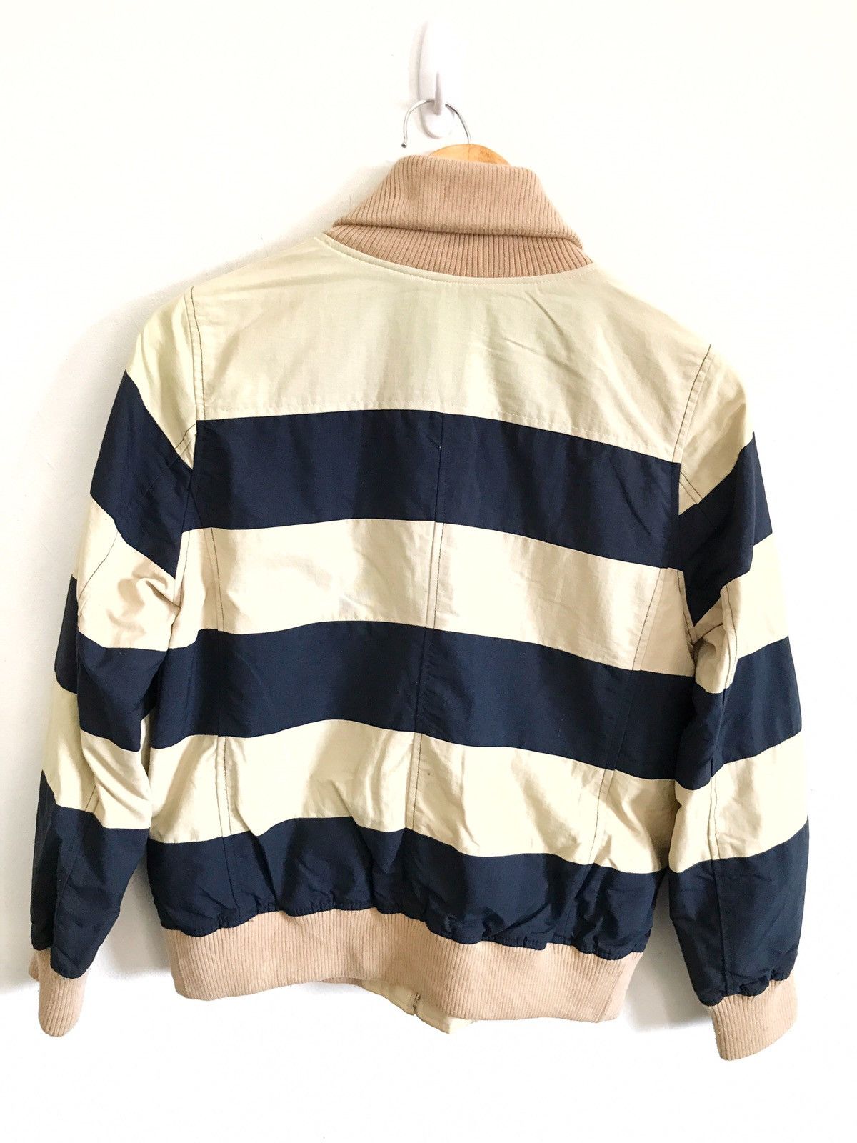 Designer Designer Brand On The Couch Zipper Jacket Size US S / EU 44-46 / 1 - 2 Thumbnail