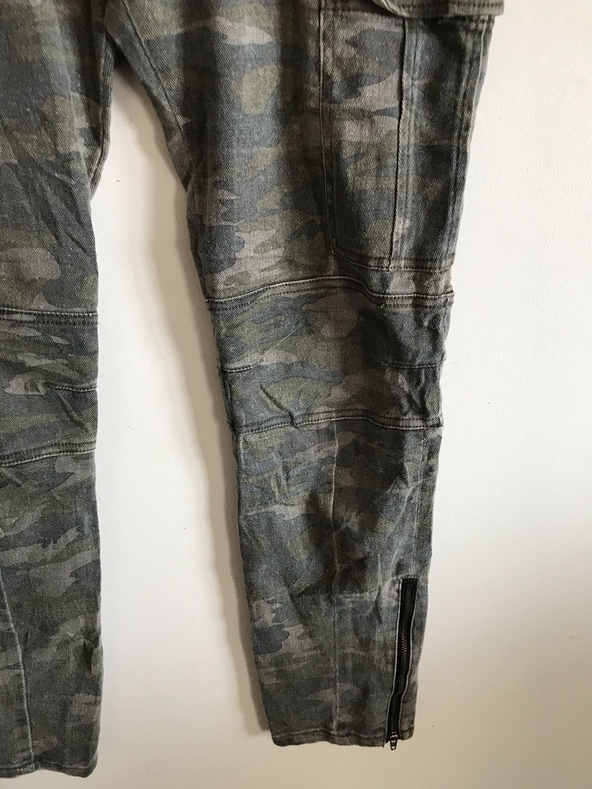 Japanese Brand Japan Brand Yevs Cargo Camouflage Tactical Pants Size US 32 / EU 48 - 10 Thumbnail