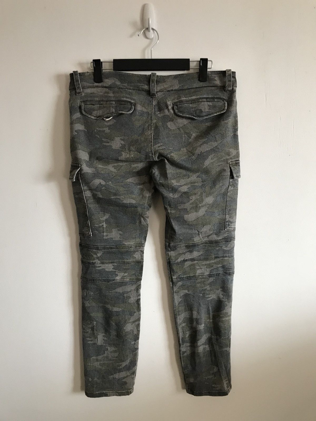 Japanese Brand Japan Brand Yevs Cargo Camouflage Tactical Pants Size US 32 / EU 48 - 2 Thumbnail