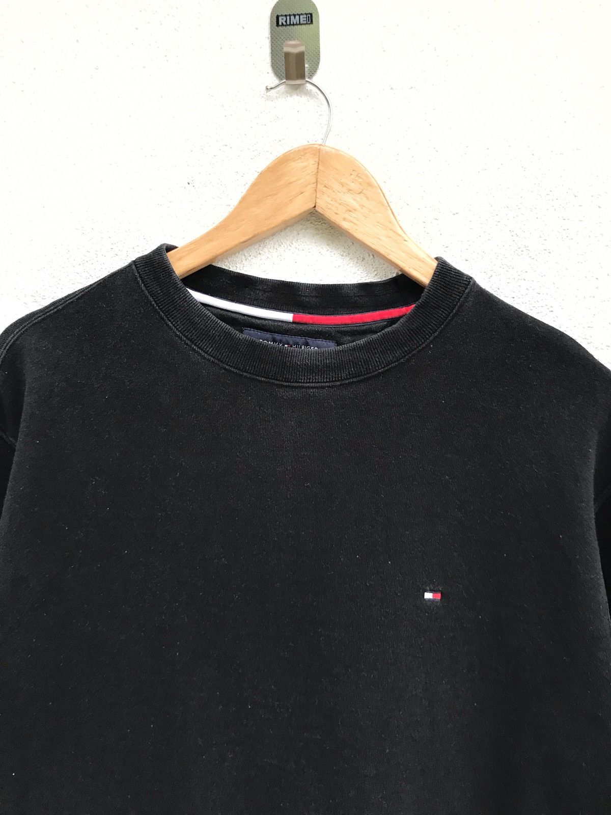 Tommy Hilfiger Vintage Tommy Hilfiger Sweatshirt Size US S / EU 44-46 / 1 - 2 Thumbnail