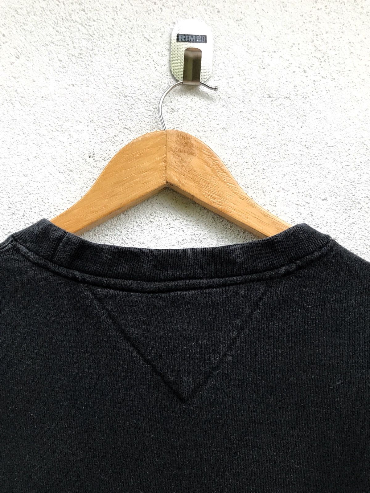 Tommy Hilfiger Vintage Tommy Hilfiger Sweatshirt Size US S / EU 44-46 / 1 - 8 Thumbnail