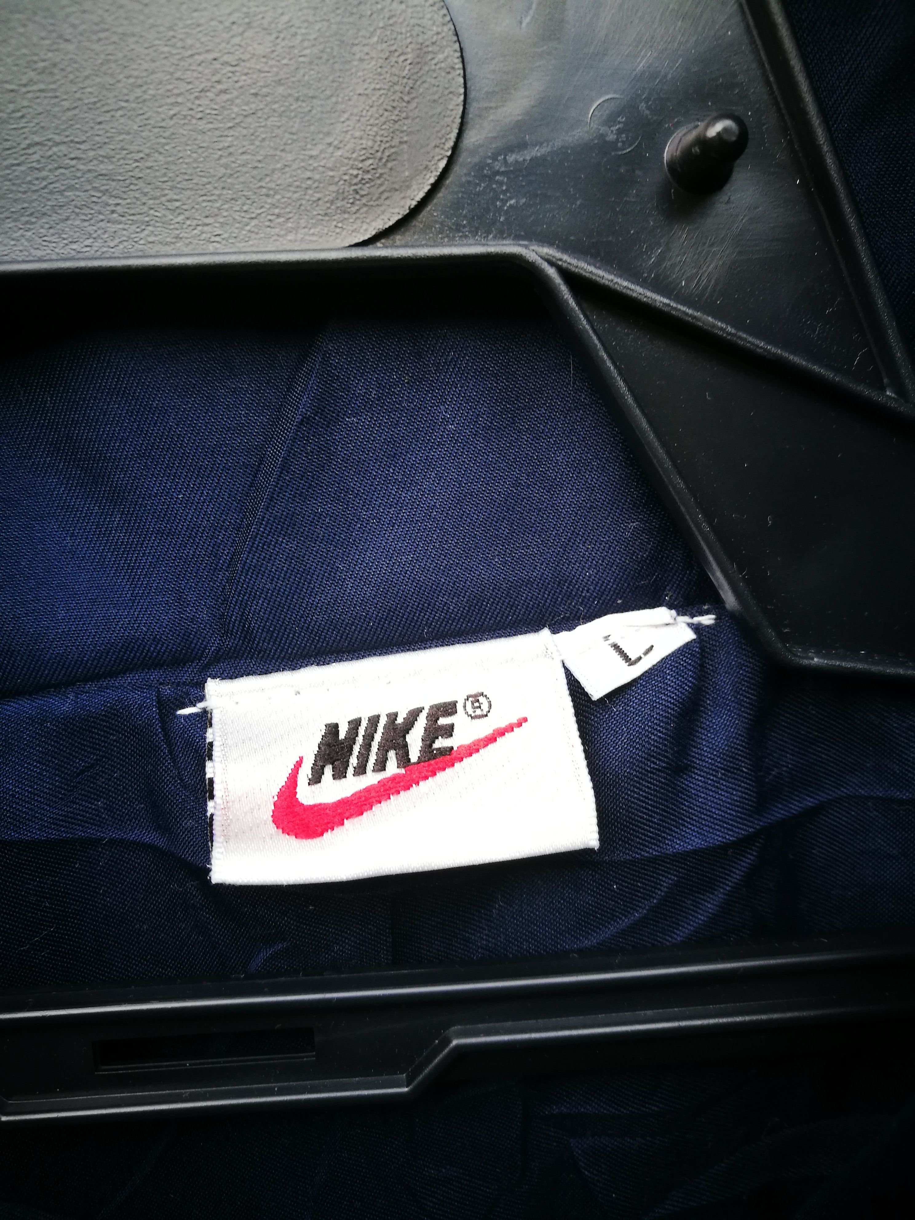 Nike × Vintage Vintage Nike light Jacket USA Size US L / EU 52-54 / 3 - 7 Thumbnail