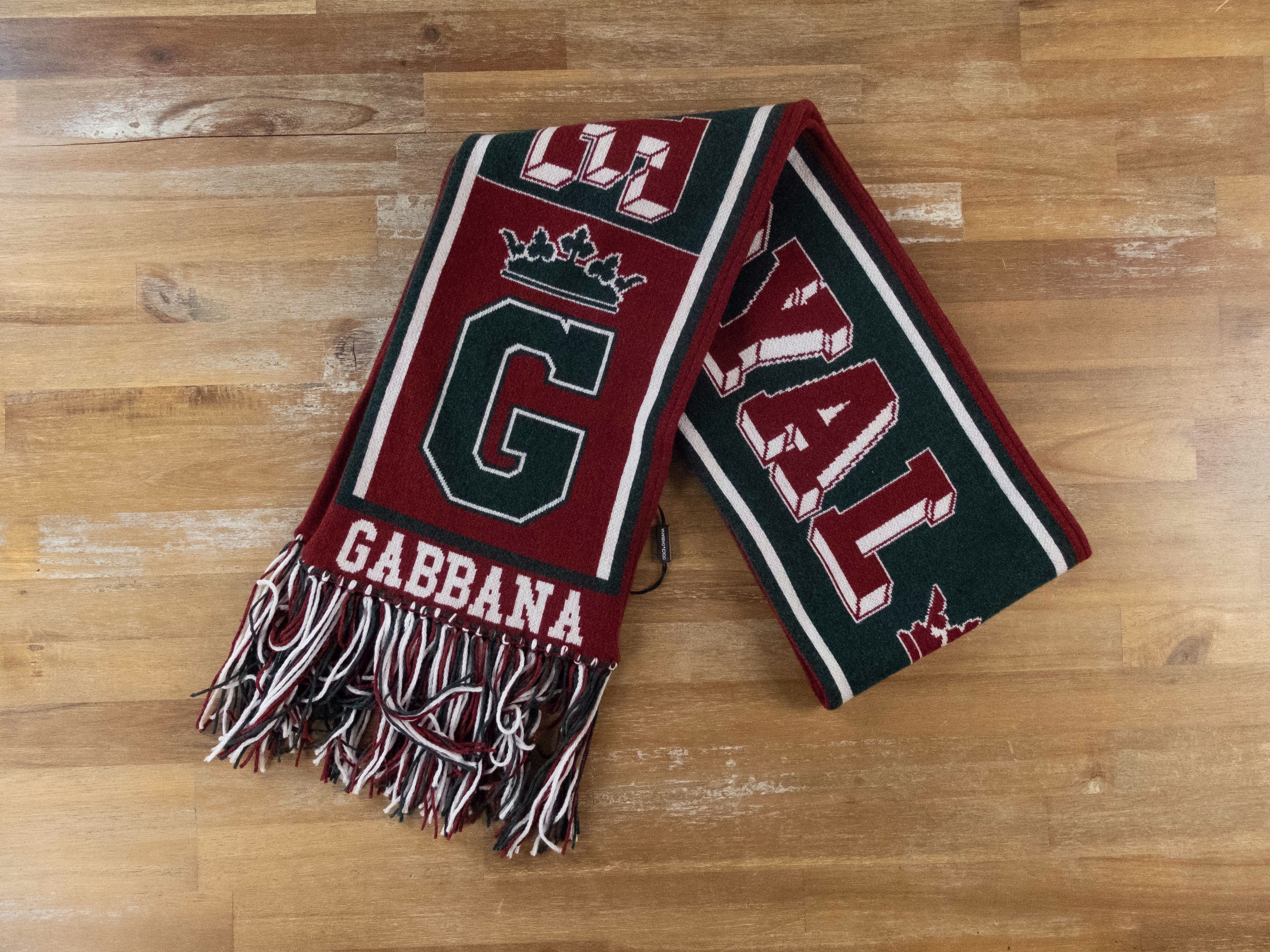 Dolce & Gabbana $645 DOLCE & GABBANA red Royal Love 100% cashmere scarf Size ONE SIZE - 4 Thumbnail