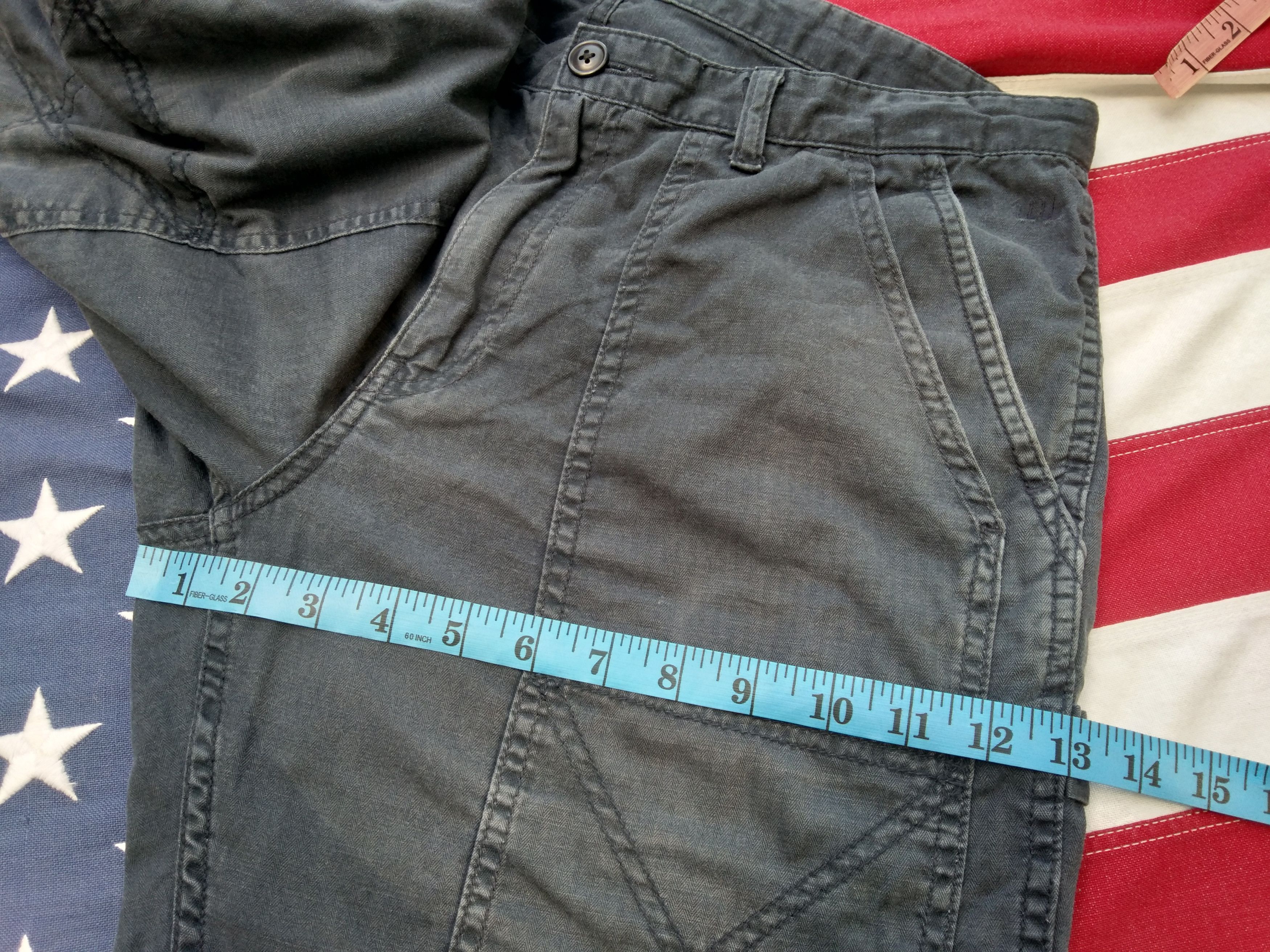 Undercover × Uniqlo UNDERCOVER x UNIQLO SHORT PANT Size US 35 - 13 Thumbnail