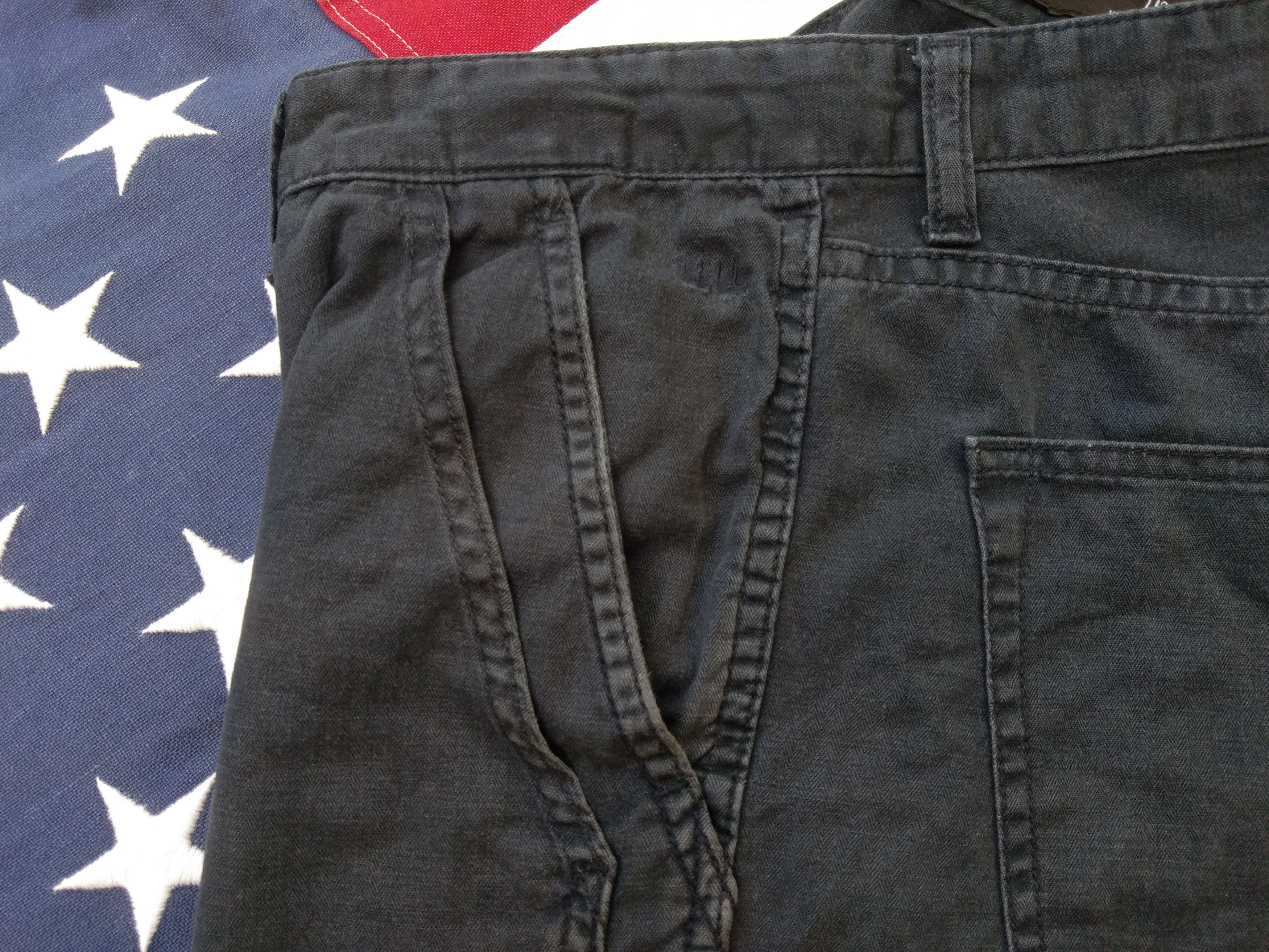 Undercover × Uniqlo UNDERCOVER x UNIQLO SHORT PANT Size US 35 - 3 Thumbnail