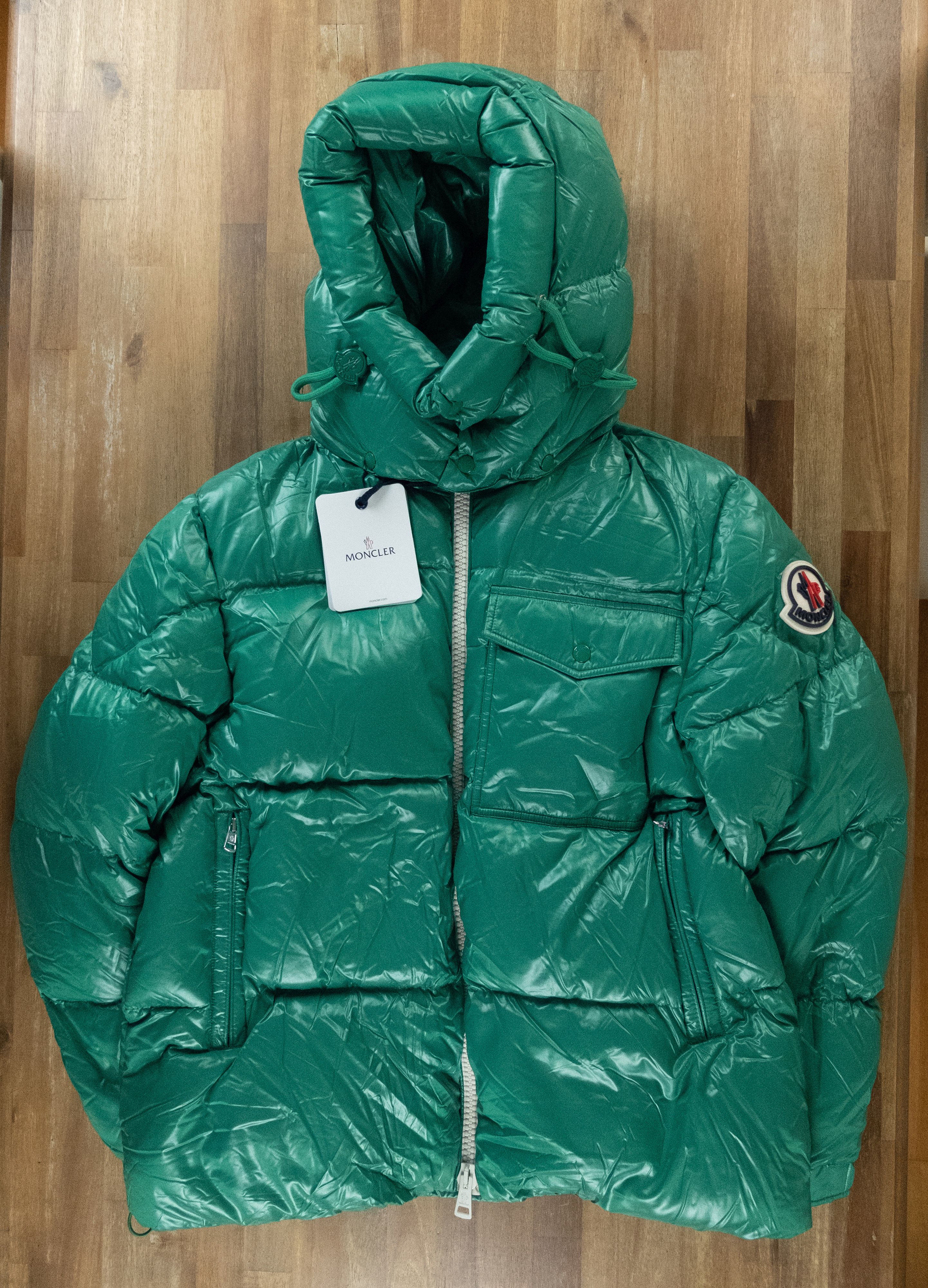 image of Moncler Vignemale Green Down Hooded Puffer Jacket 3Xl / 6, Men's (Size 2XL)