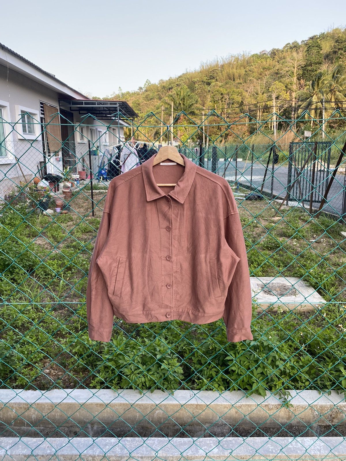 Japanese Brand × Uniqlo ⚡️Steals⚡️ Uniqlo Cropped Jacket Size L / US 10 / IT 46 - 1 Thumbnail