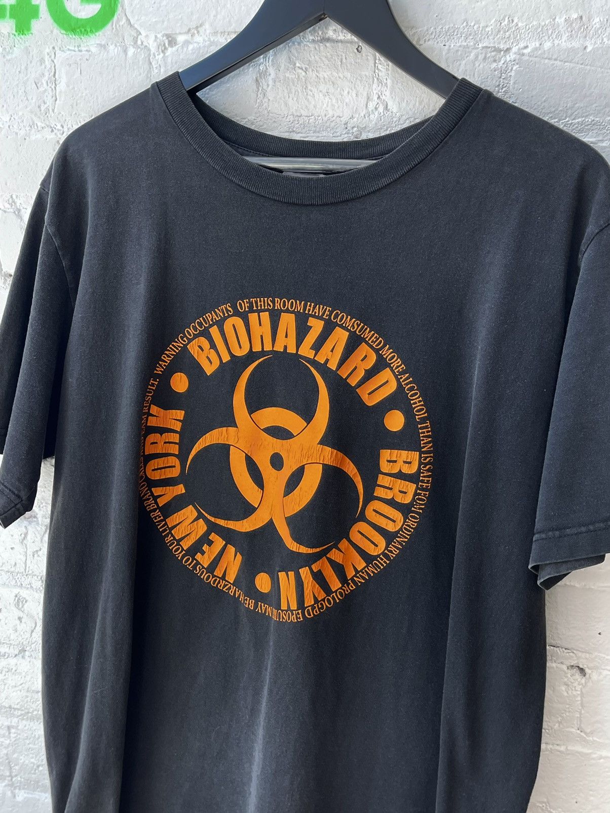 Vintage Vintage 90s BIOHAZARD Shirt Thrashed Faded Size US XL / EU 56 / 4 - 3 Thumbnail