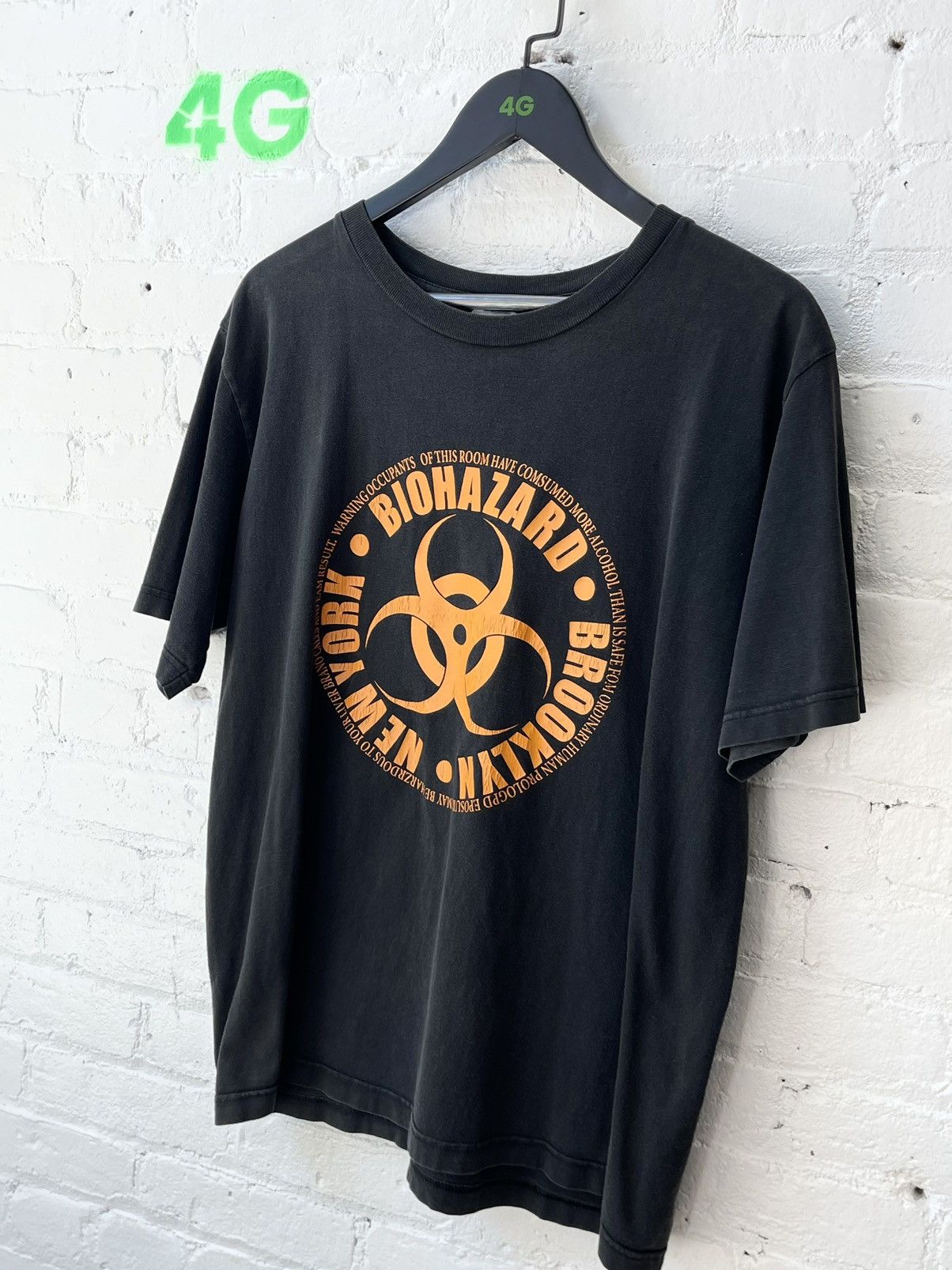 Vintage Vintage 90s BIOHAZARD Shirt Thrashed Faded Size US XL / EU 56 / 4 - 2 Thumbnail