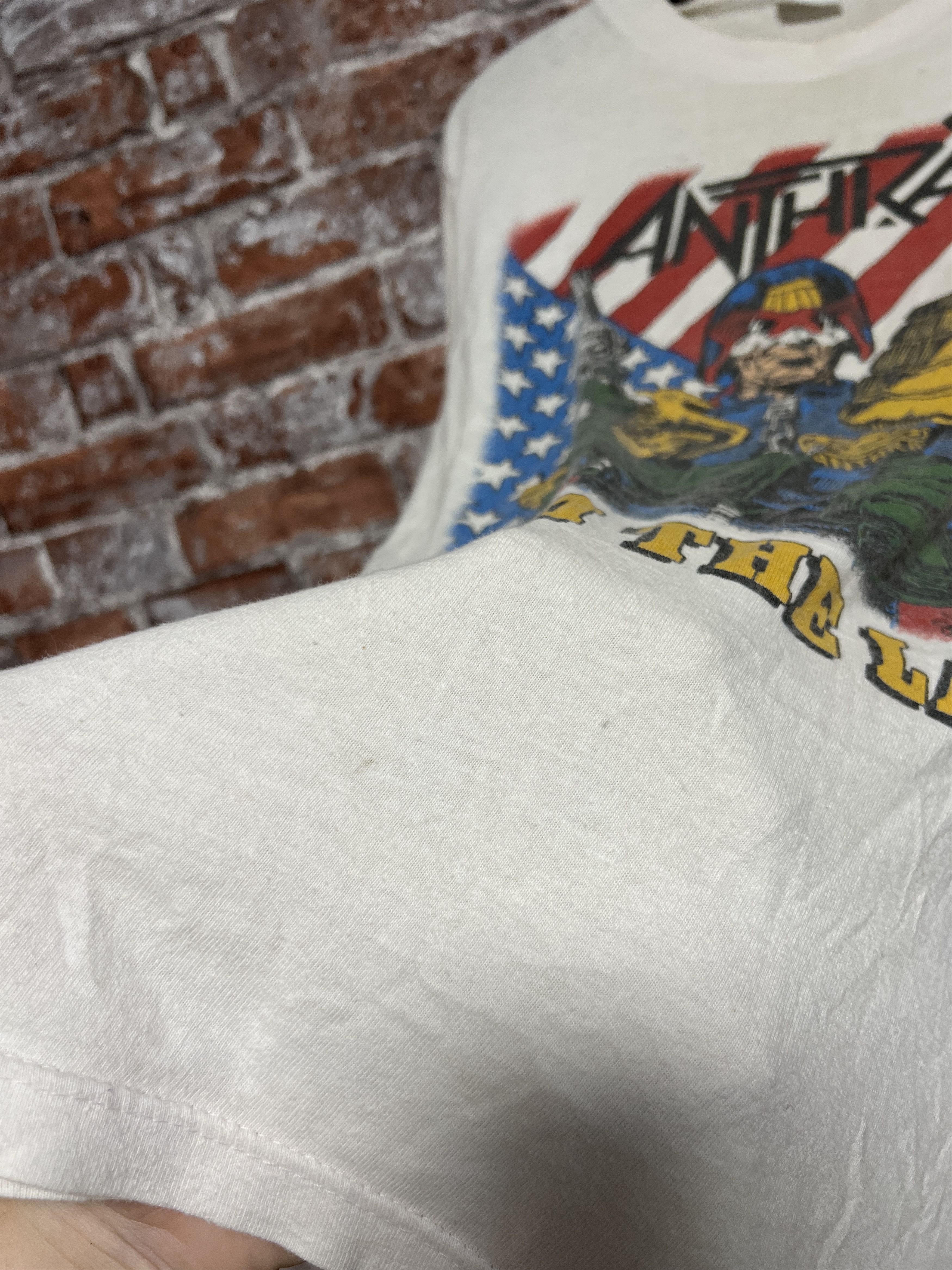 Band Tees × Vintage Vintage 1987 Anthrax Judge Dredd i am the law T-shirt Size US L / EU 52-54 / 3 - 10 Thumbnail