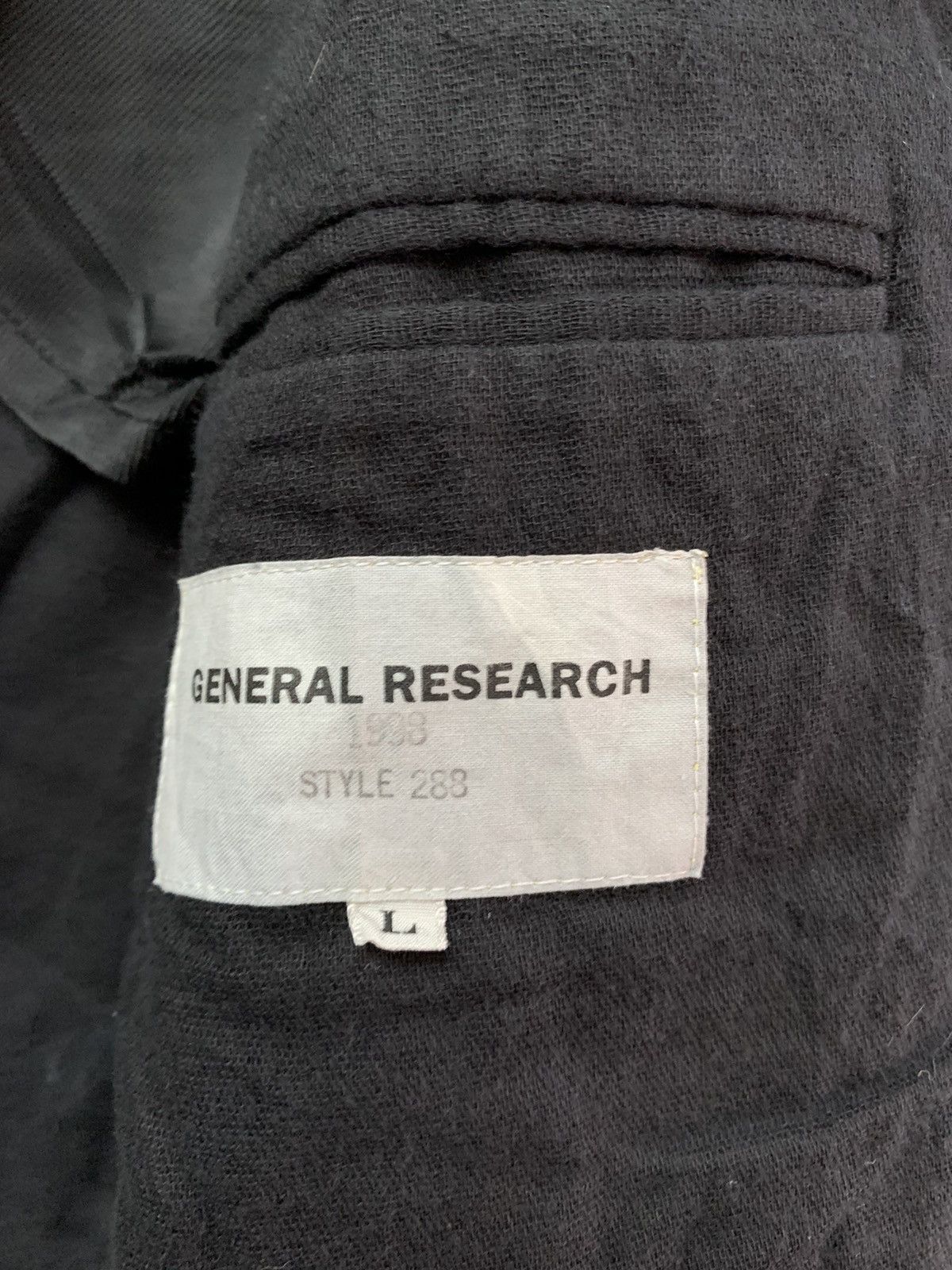 General Research 🔥ARCHIVES GENERAL RESEARCH 1998 MENS LIGHT JACKETS Size US L / EU 52-54 / 3 - 12 Thumbnail