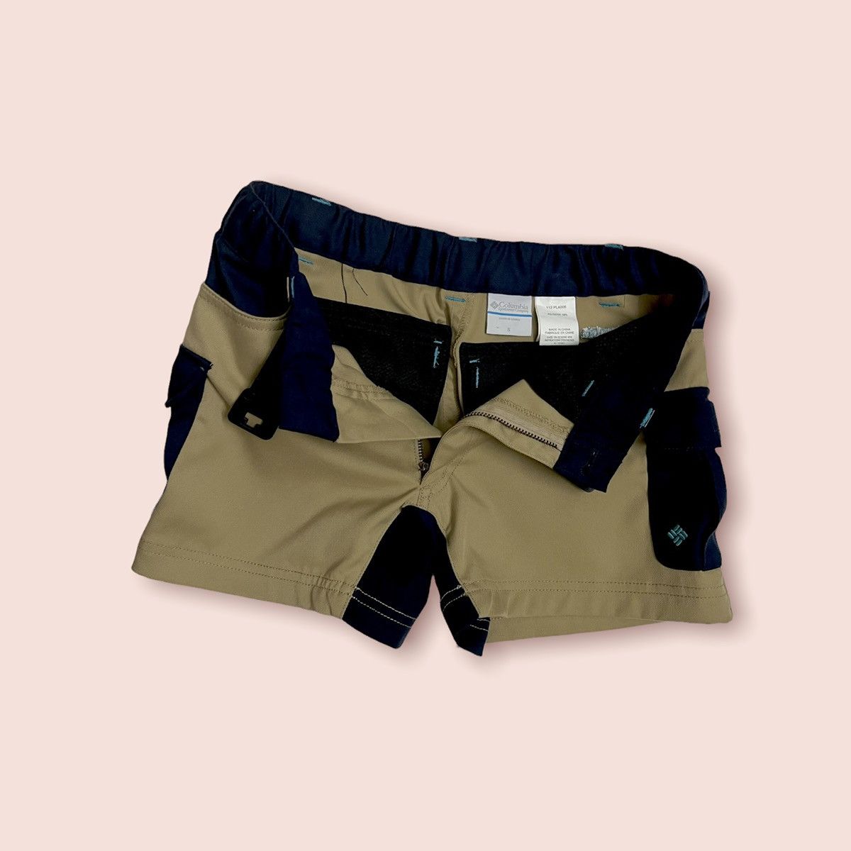 Columbia COLUMBIA OMNI SHEILD OUTDOOR SHORTS Size US 26 / EU 42 - 9 Thumbnail