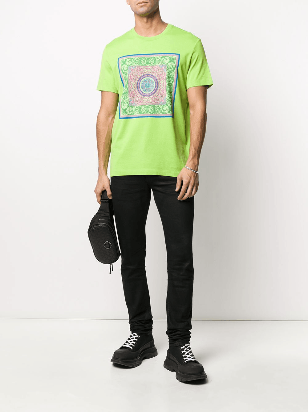 Versace VERSACE lime green barocco print t-shirt Medium NWT Size US M / EU 48-50 / 2 - 3 Thumbnail