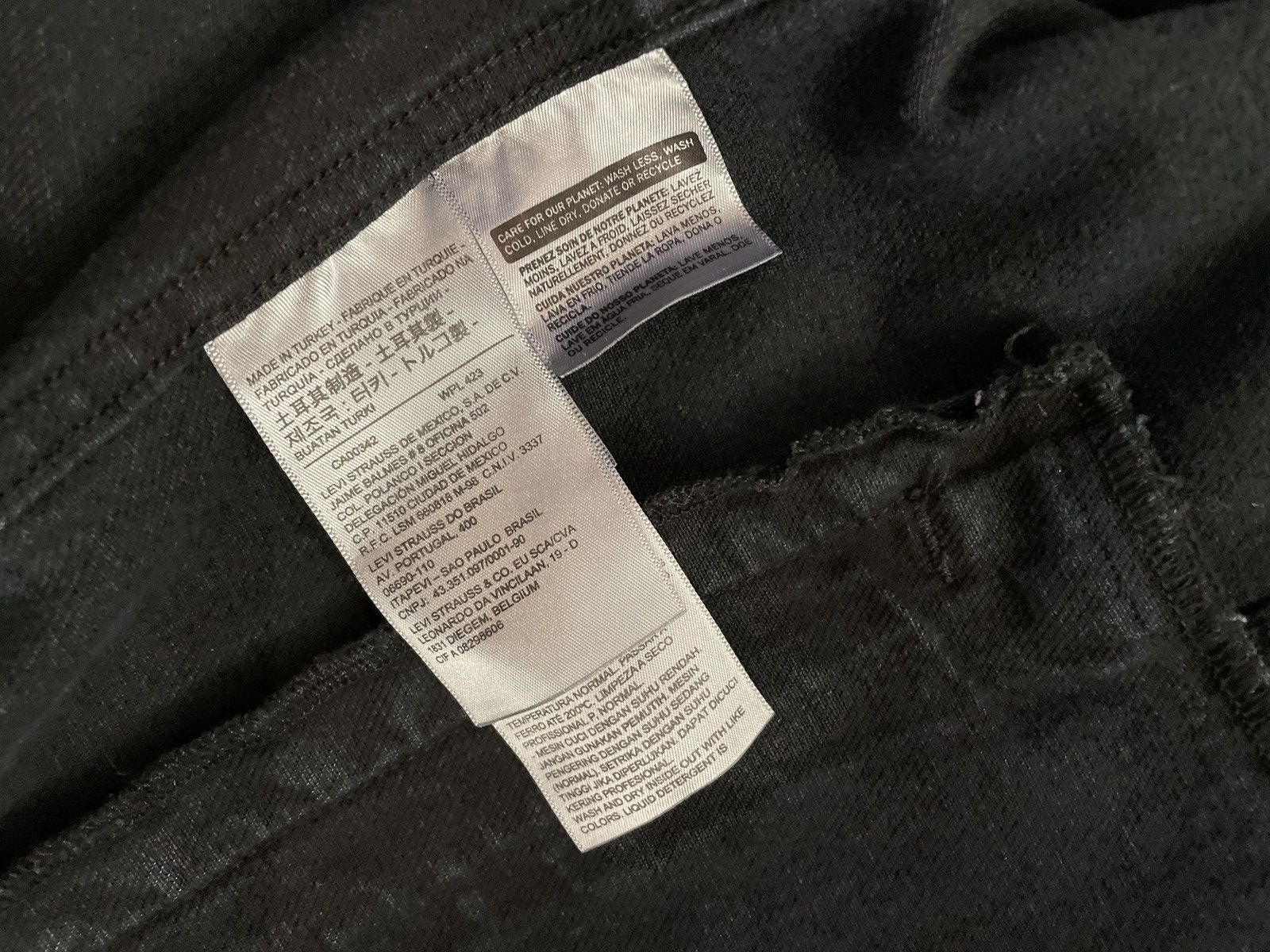 Kith × Levi's LEVI’S X KITH BLACK MONOGRAM DENIM JACKET SIZE SMALL S Size US S / EU 44-46 / 1 - 4 Thumbnail