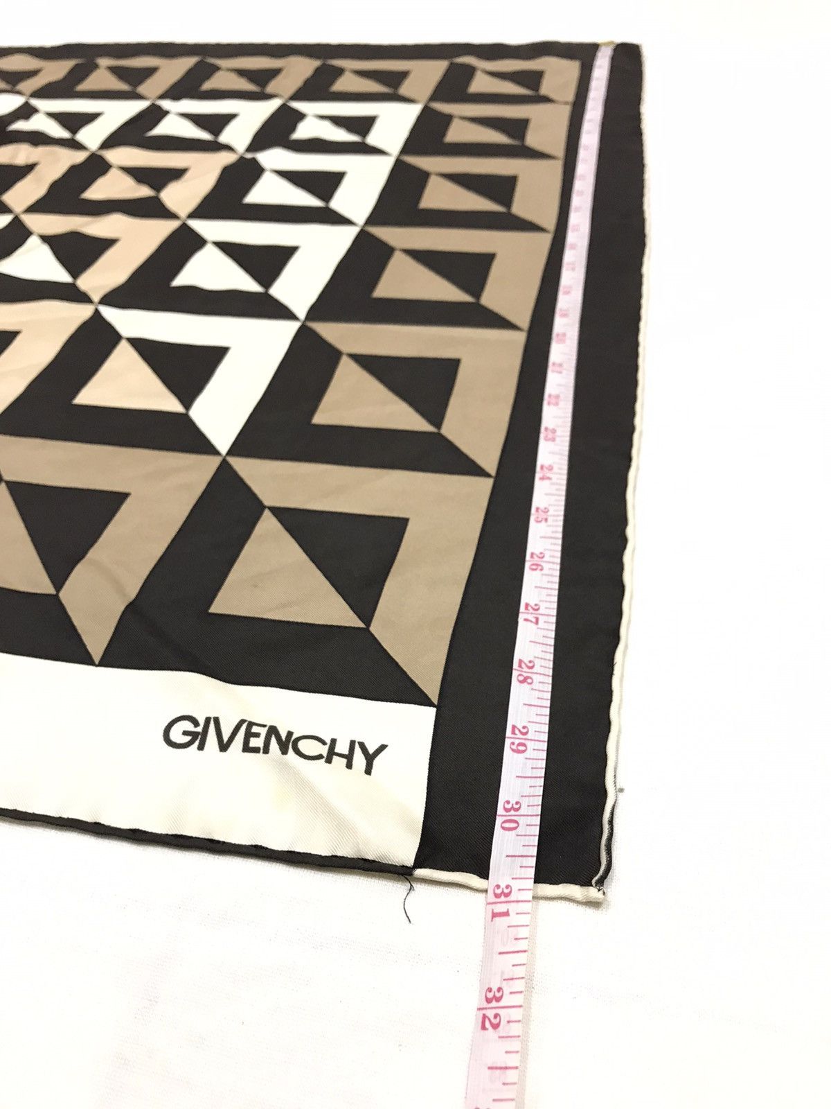 Givenchy VINTAGE GIVENCHY WILK SCARF GEOMETRICAL PATTERN Size ONE SIZE - 4 Thumbnail