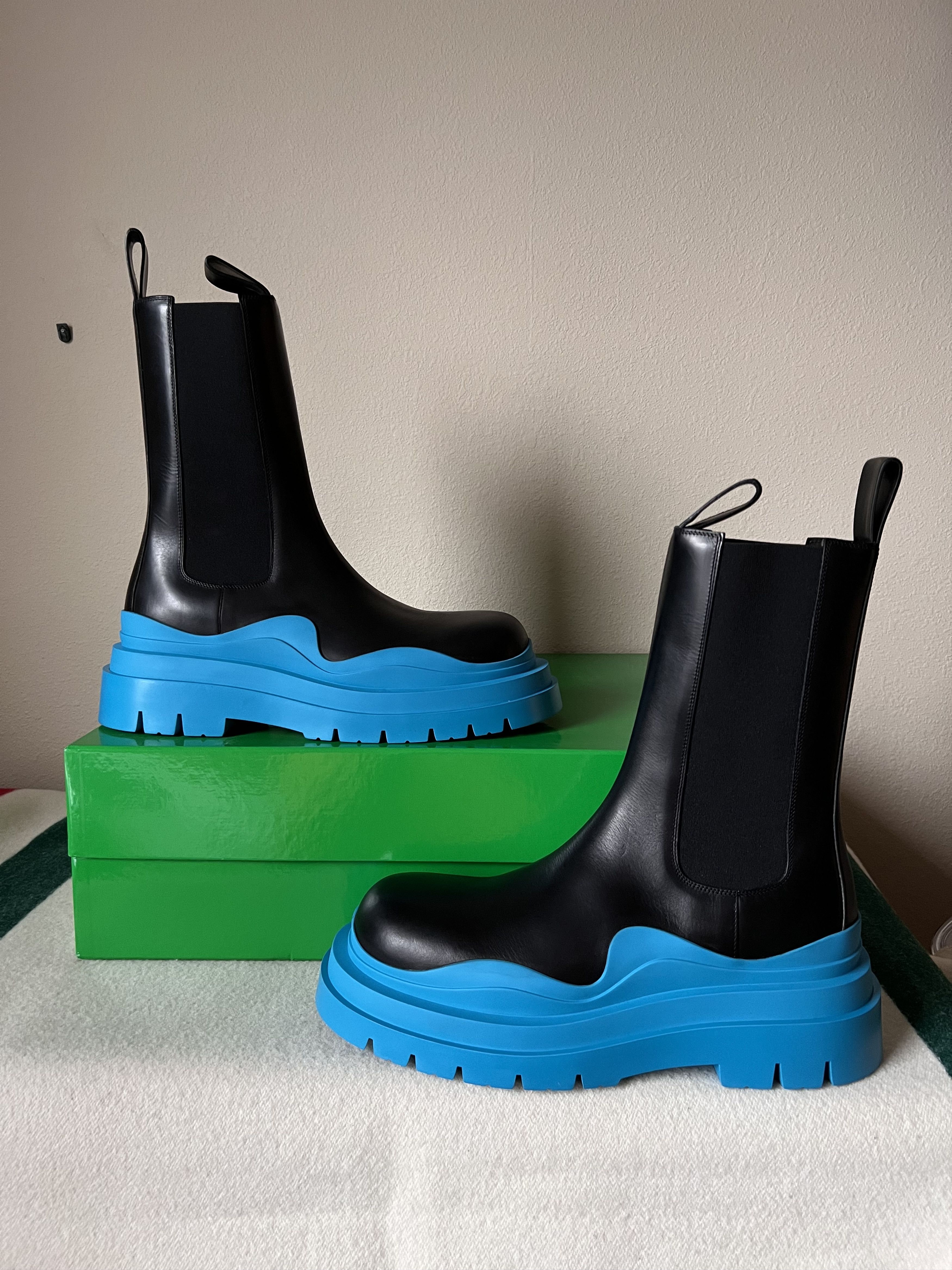 Bottega Veneta Bottega Veneta Tire Military Calf Boots in Black Blue Size US 12 / EU 45 - 2 Thumbnail