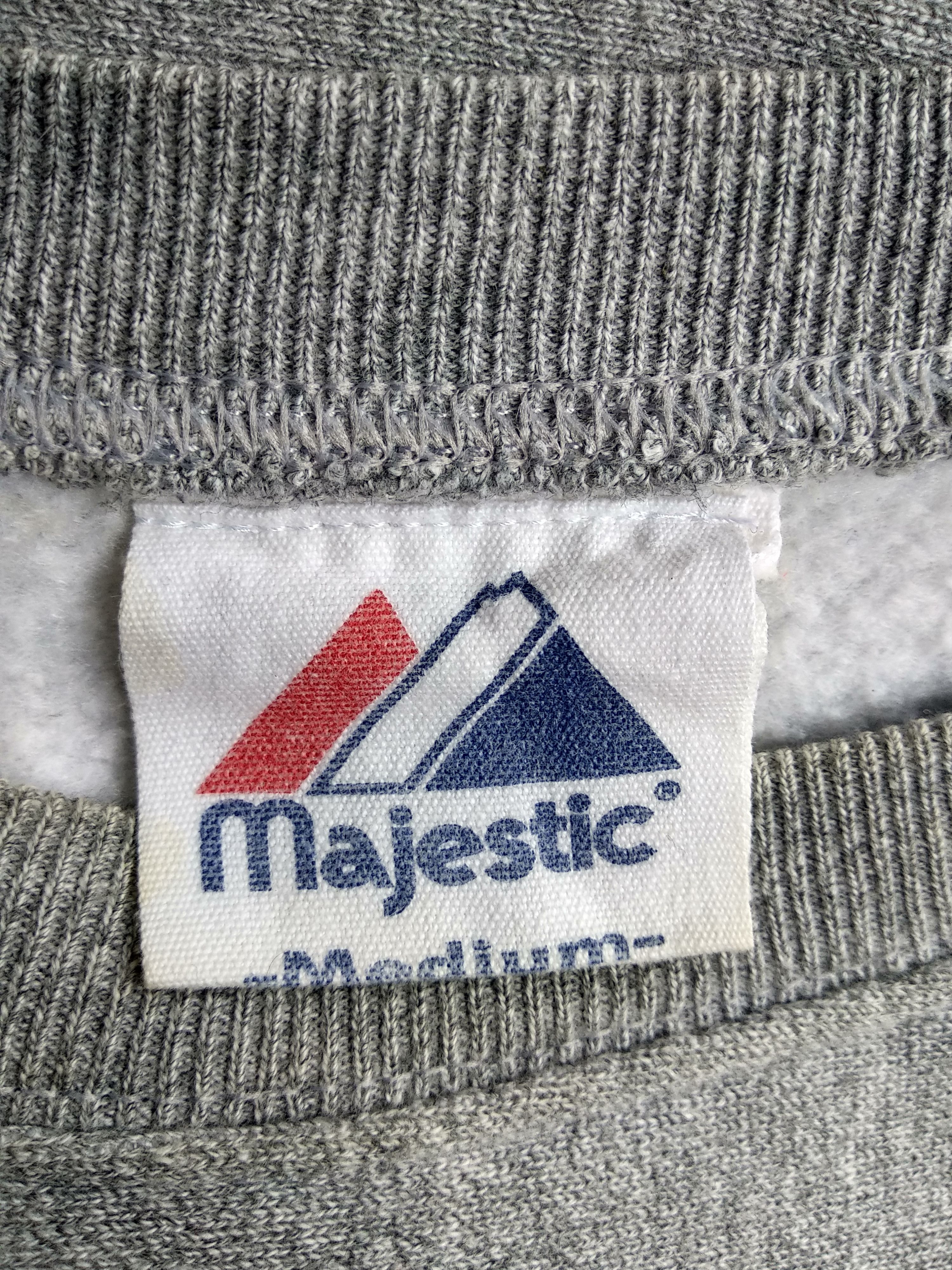 MLB × Majestic × New York Yankees Vintage Majestic Property Of The Yankees/Size M/Made In Usa Size US M / EU 48-50 / 2 - 6 Thumbnail