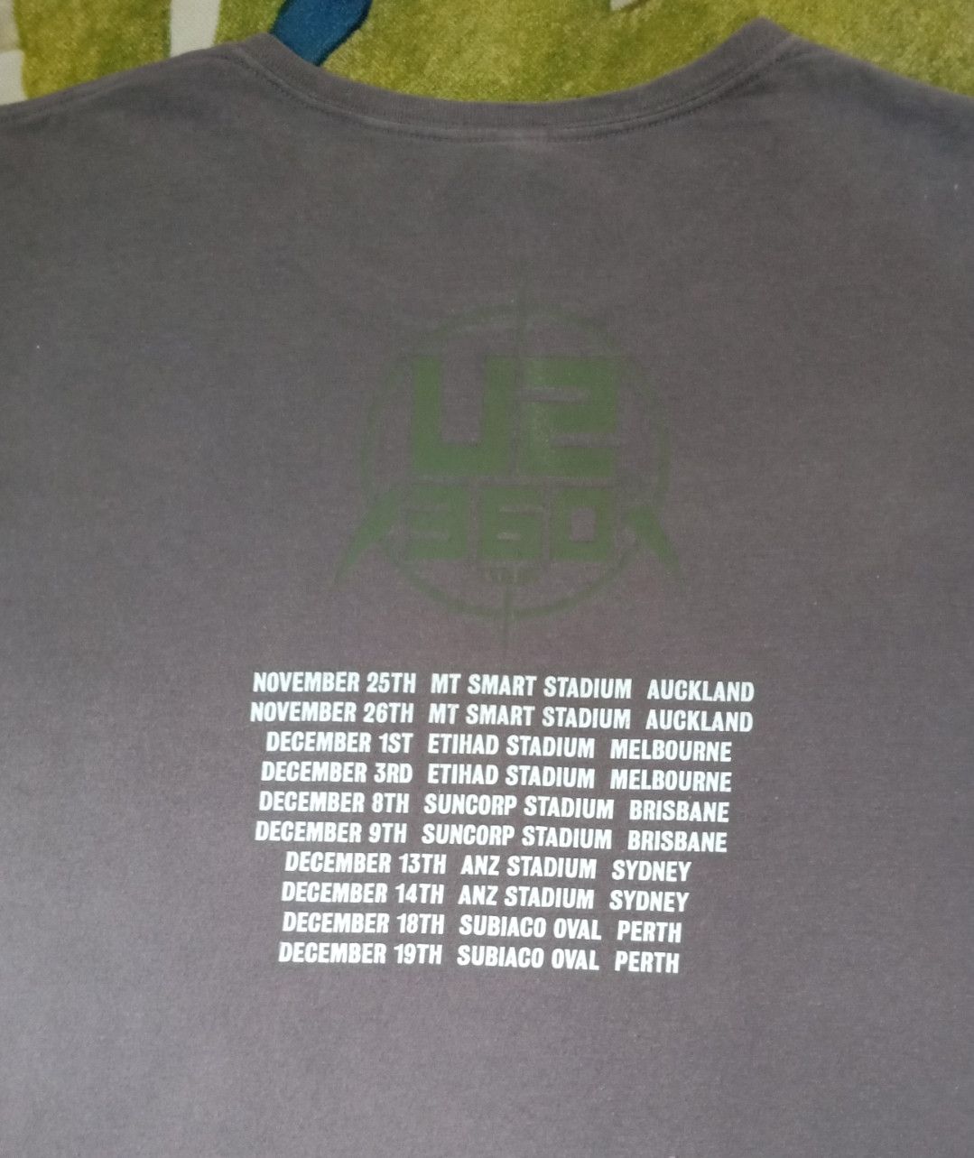 Band Tees U2 360° Tour (Australia) T-shirt Size US L / EU 52-54 / 3 - 11 Thumbnail