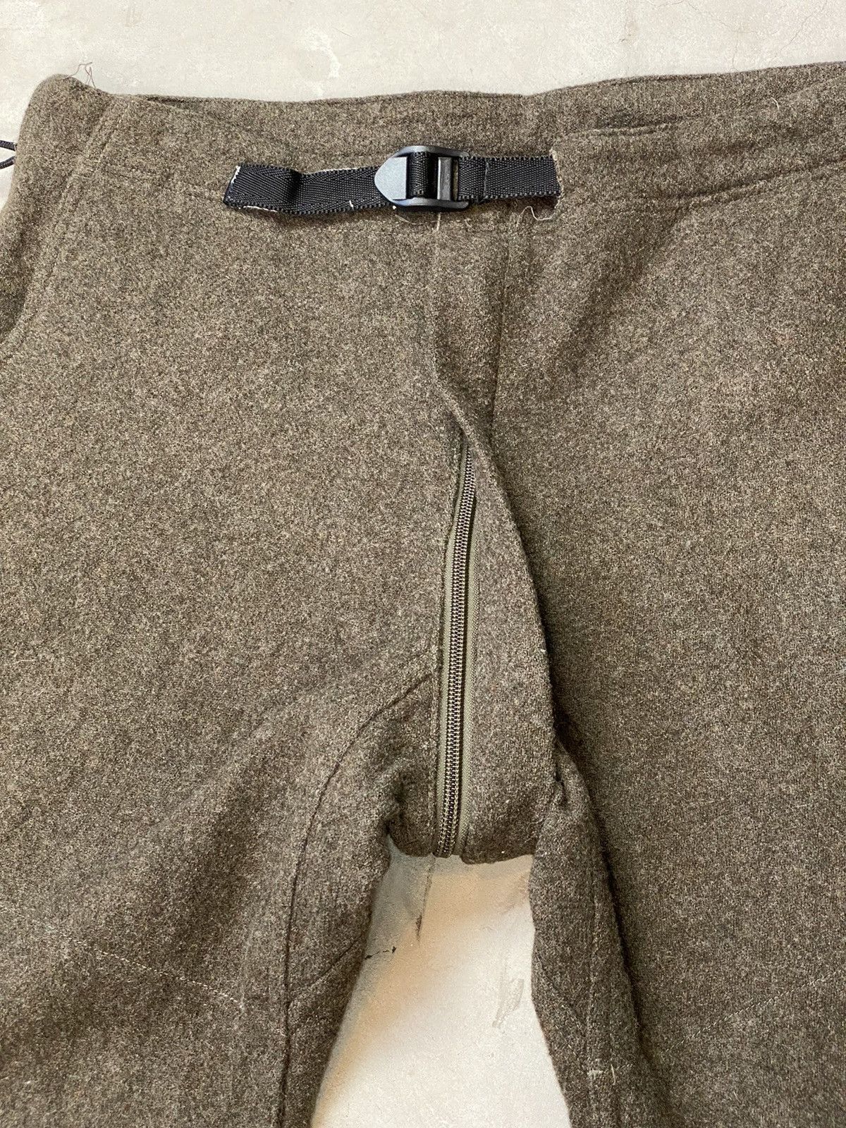 Mountain Research Mountain Research Cropped Wool Hiking Pants Size US 34 / EU 50 - 6 Thumbnail