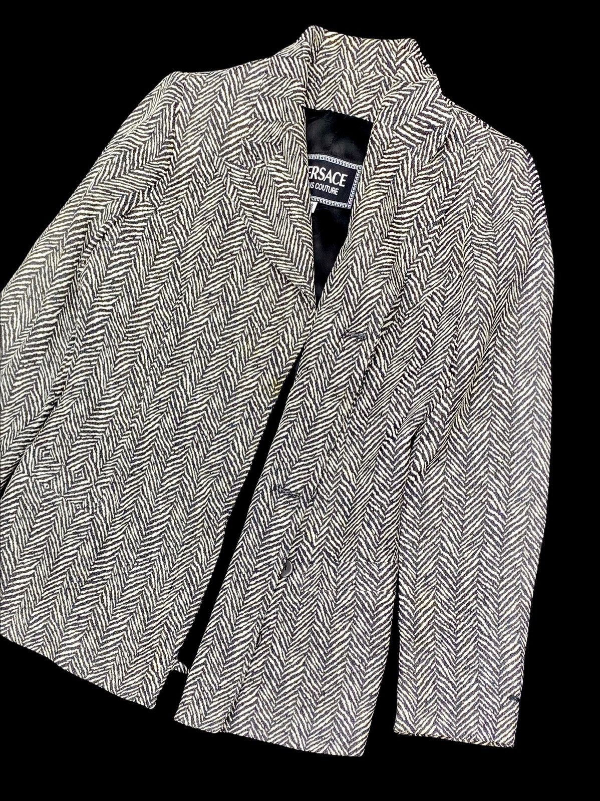 Versace VINTAGE VERSACE JEANS COUTURE LINING COAT JACKET ITALY 🇮🇹 D Size US S / EU 44-46 / 1 - 10 Thumbnail