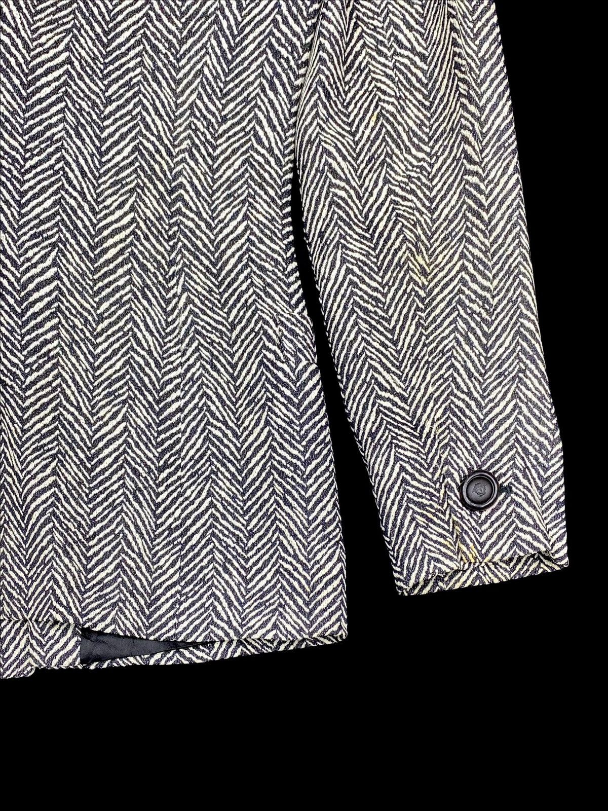 Versace VINTAGE VERSACE JEANS COUTURE LINING COAT JACKET ITALY 🇮🇹 D Size US S / EU 44-46 / 1 - 14 Thumbnail