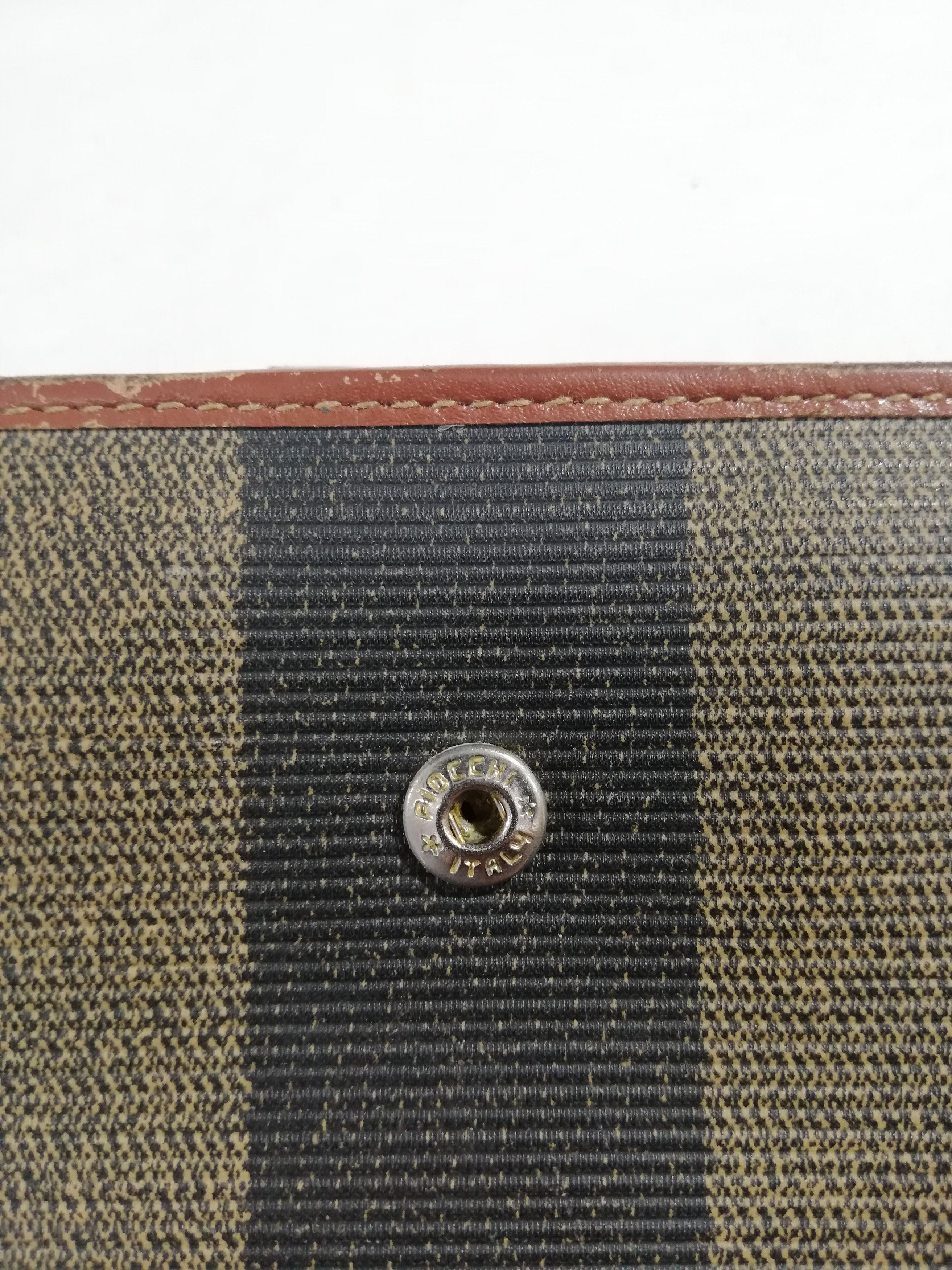 Fendi Vintage Fendi Roma Leather Small Wallet Size ONE SIZE - 8 Thumbnail