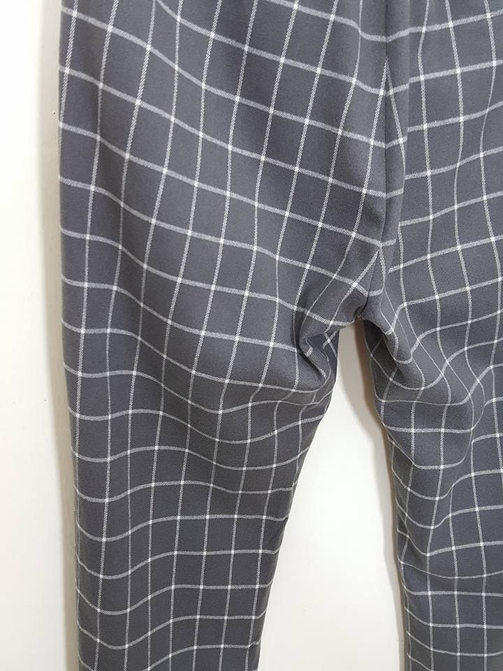 Japanese Brand × Vanquish 3rd by VANQUISH Street Style Grid Drop Crotch Trouser Pant Size US 26 / EU 42 - 9 Thumbnail