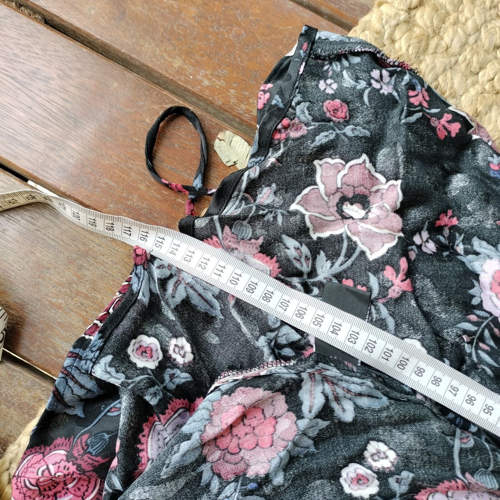 Designer Sportsgirl Dress Black Floral Wrap Midi Bell Sleeves Size S / US 4 / IT 40 - 12 Thumbnail