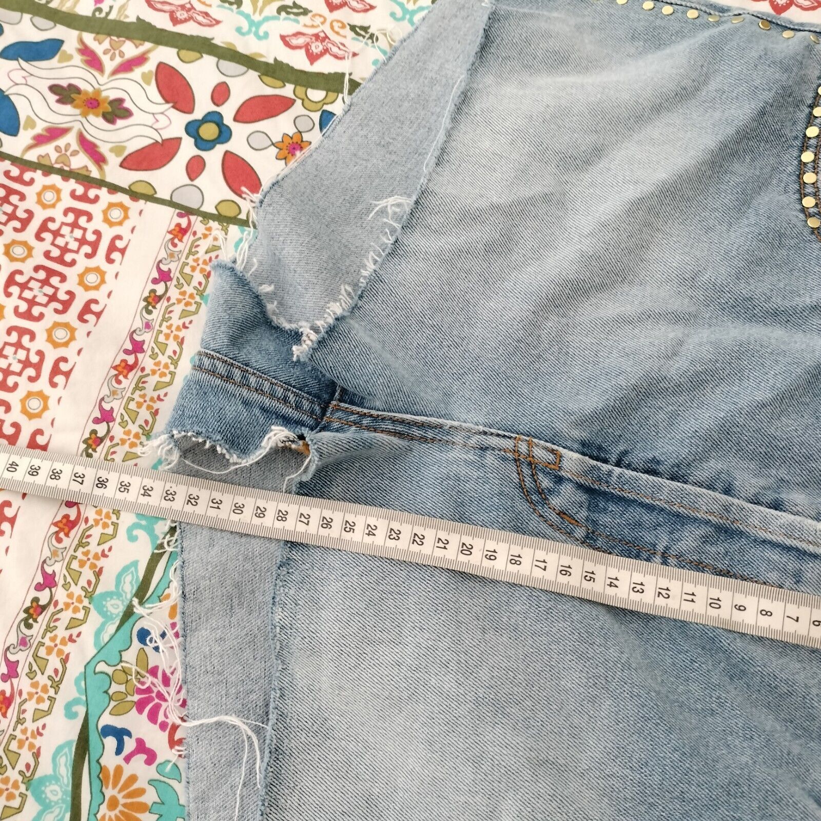 Designer Tigerlily Shorts Denim Cut Off High Waist Mini Booty Size 32" / US 10 / IT 46 - 9 Thumbnail