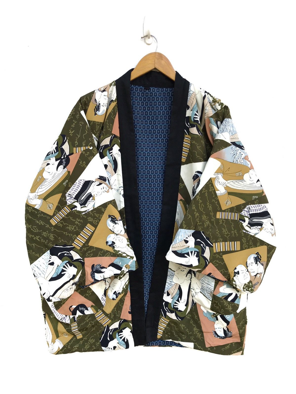 Handmade × Japanese Brand Vintage Japan Quilted Kimono All Over Print Samurai Warrior Size US L / EU 52-54 / 3 - 3 Thumbnail