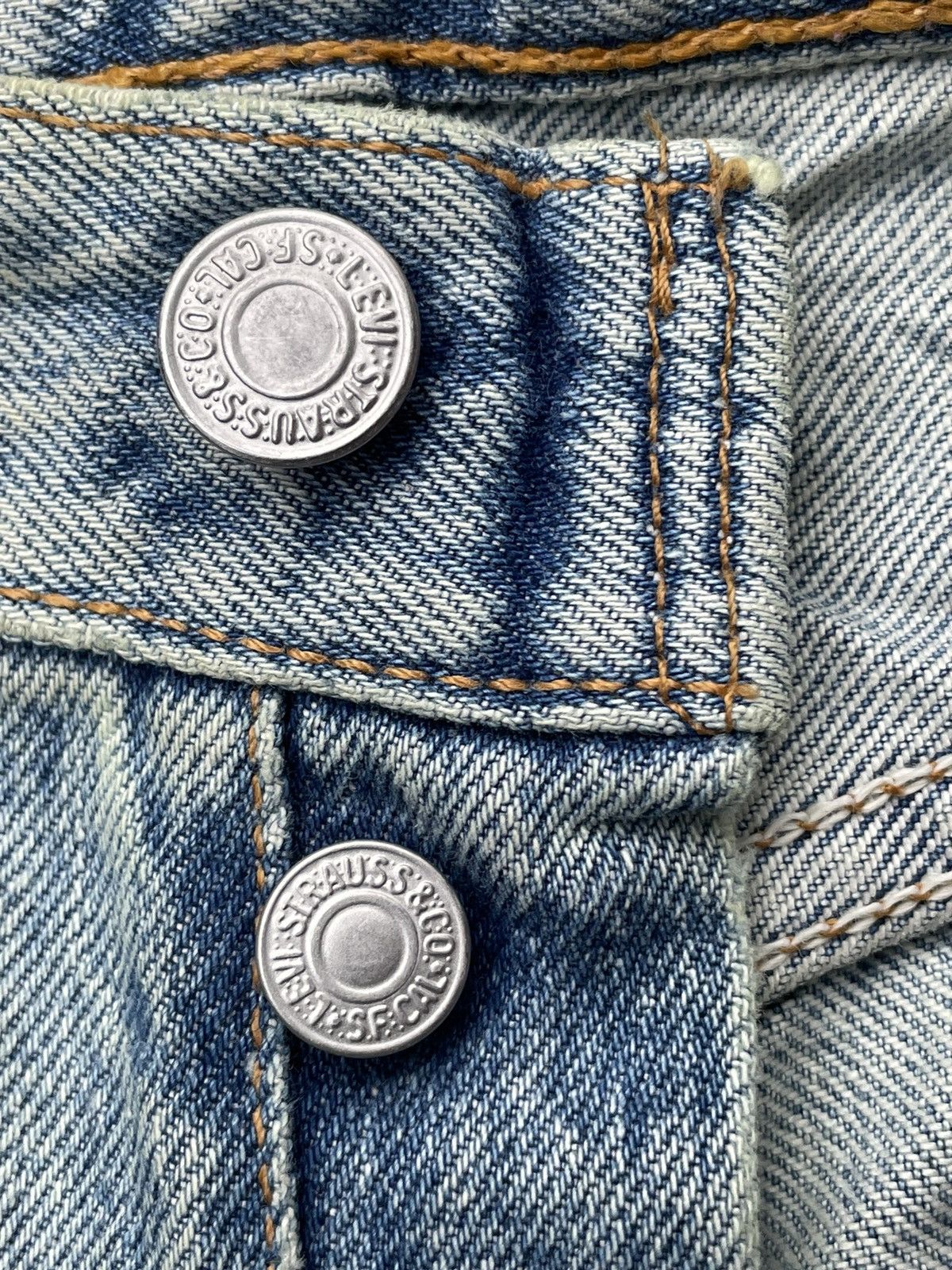 Levi's Vintage 1998 Levis 501 e Faded Stone Wash Size US 31 - 17 Thumbnail