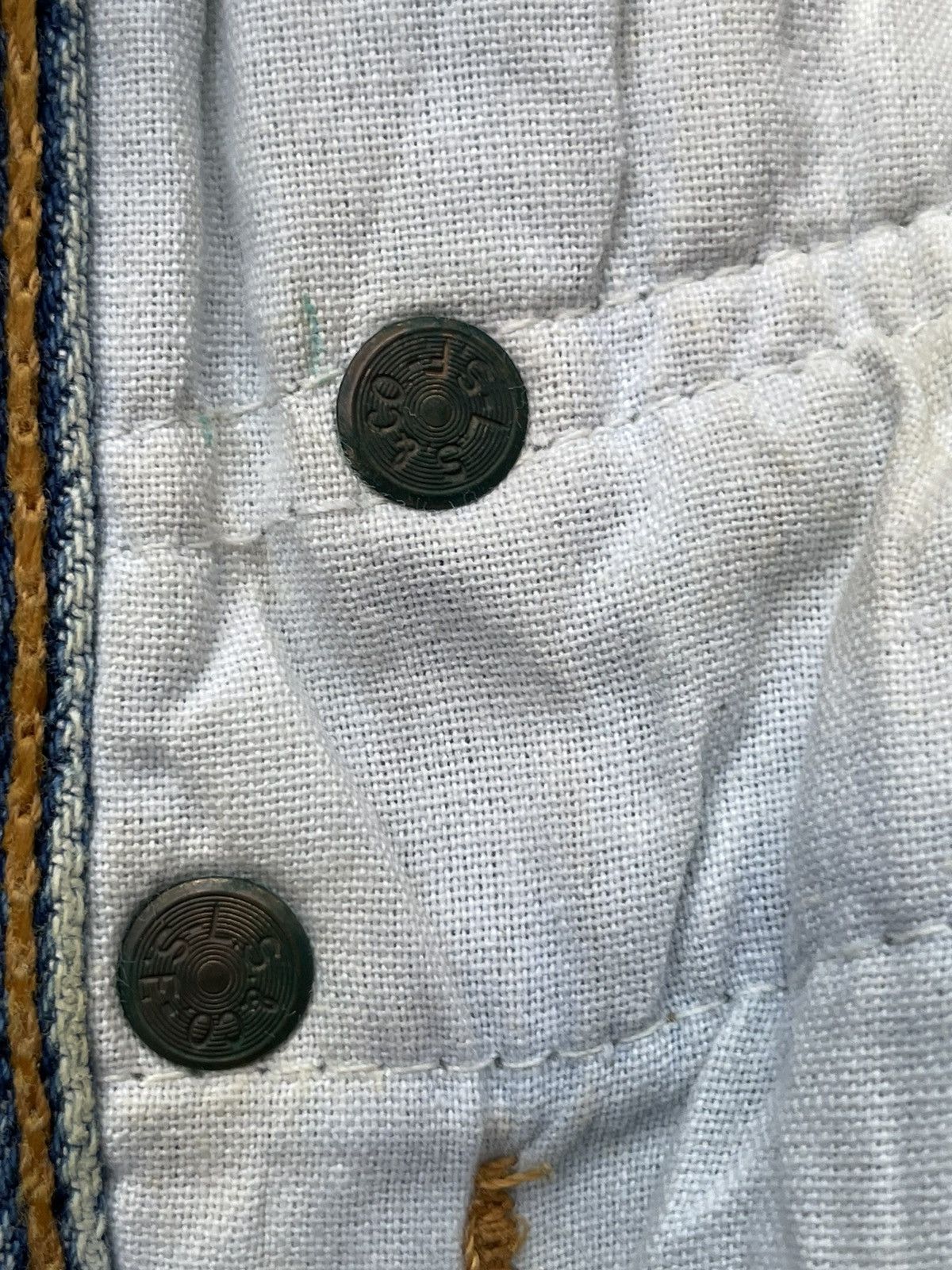 Levi's Vintage 1998 Levis 501 e Faded Stone Wash Size US 31 - 15 Thumbnail
